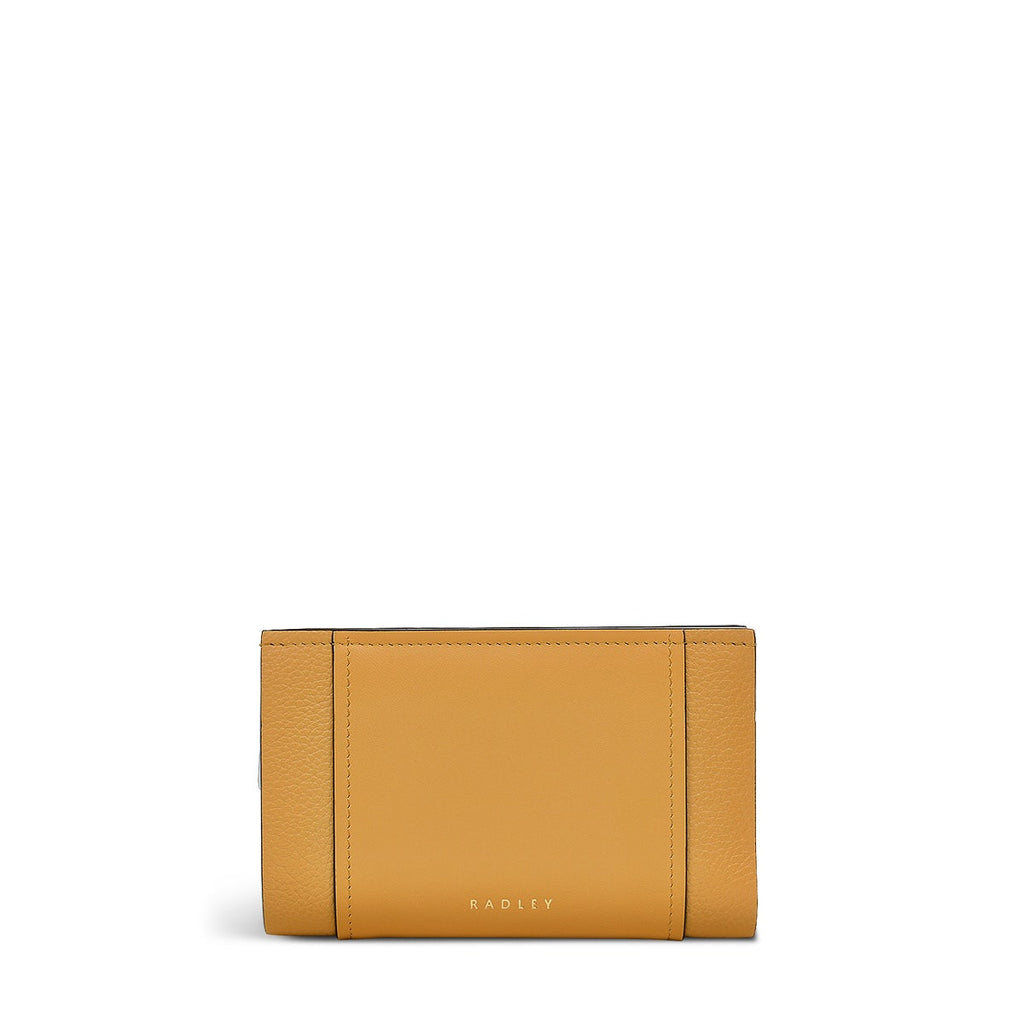 Regents Row Medium Bifold Purse - OSD14101