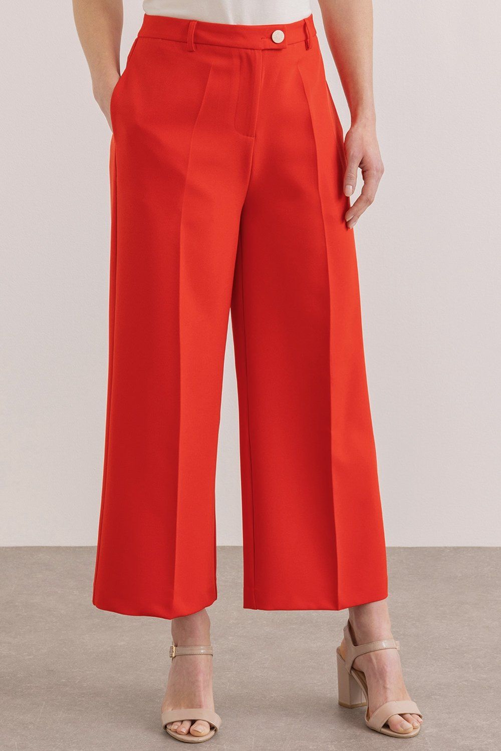Klass. Wide Leg Trousers