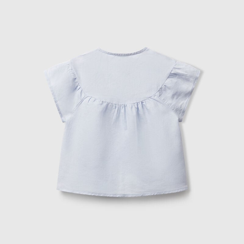 Blouse in linen blend