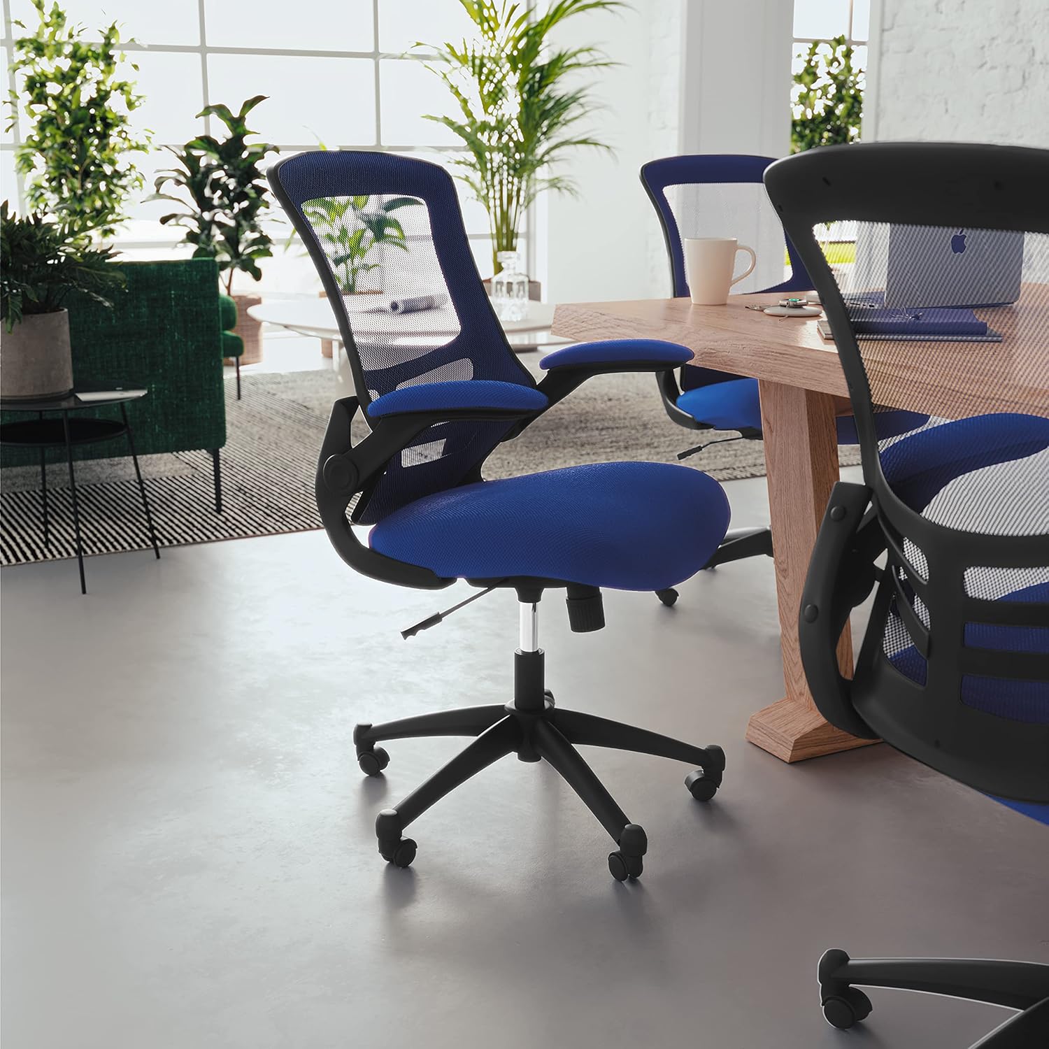 Flash Furniture Kelista Mid-Back Blue Mesh Swivel Ergonomic Task Office Chair with Flip-Up Arms