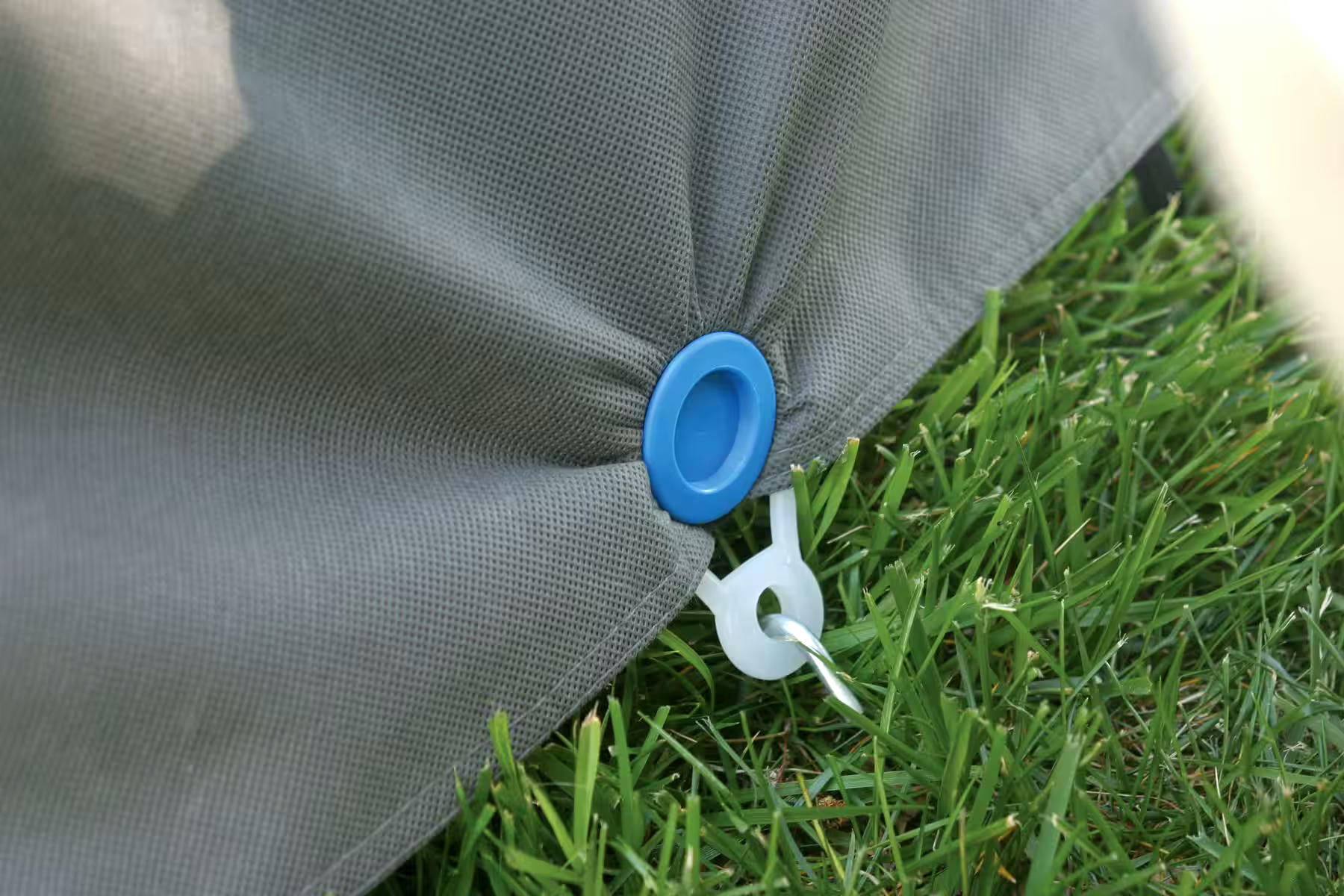 CAMCO 45462Movable Tarp Clips, 4-pk