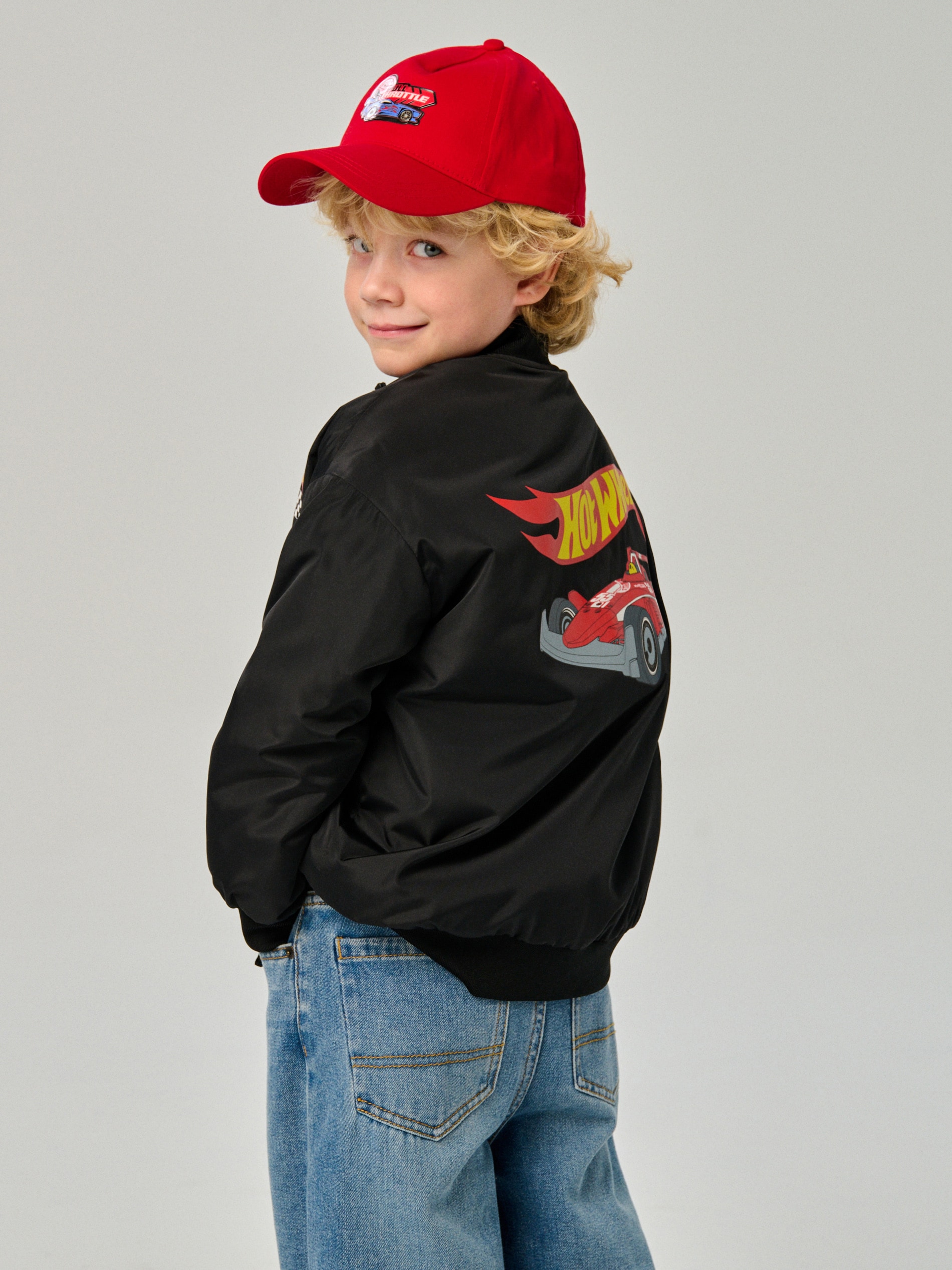 Kurtka bomberka z nadrukiem na plecach Hot Wheels