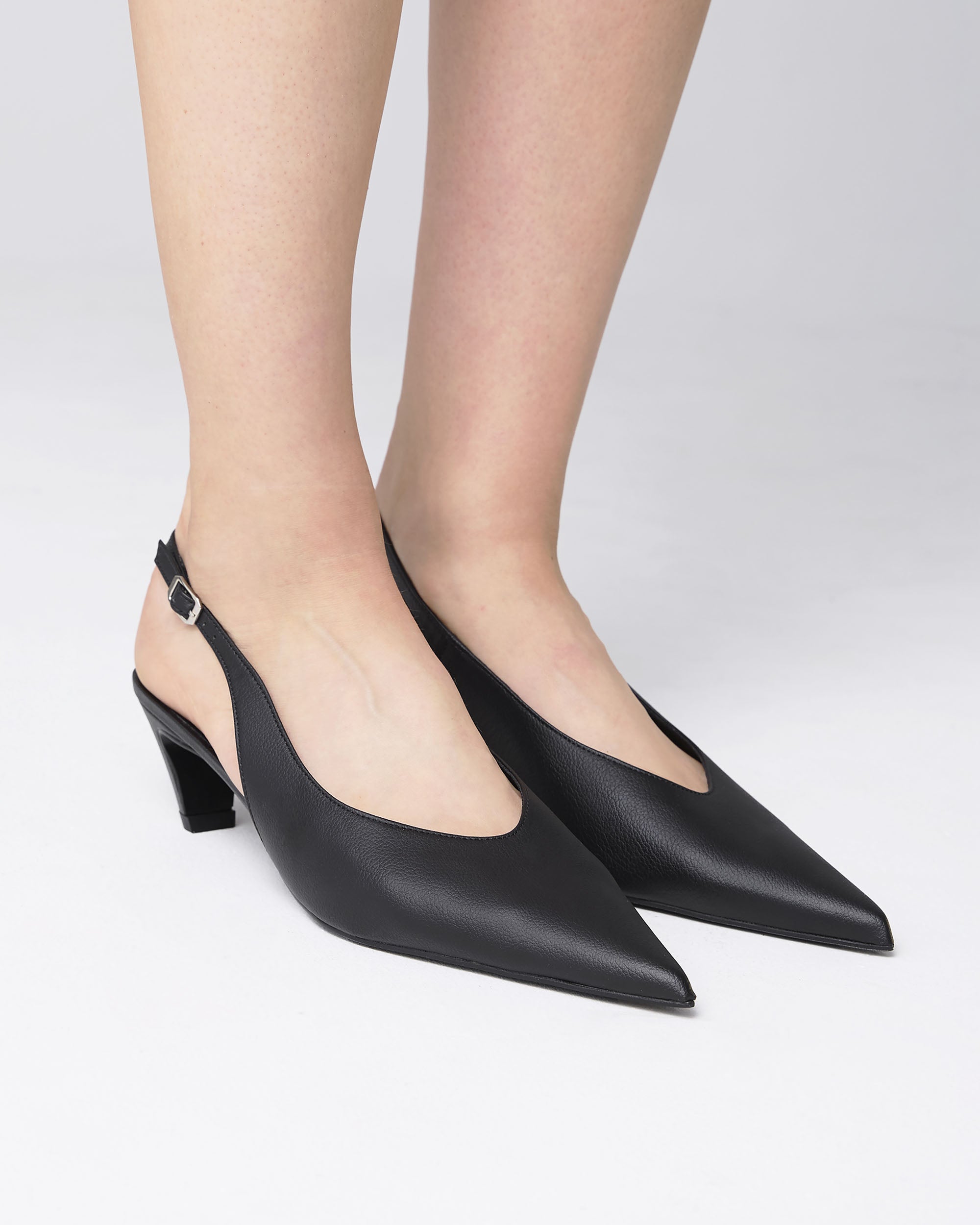 BOHEMA - Kitten Heels Buty Czarne, ze skóry roślinnej, polska rodzinna marka - outlet