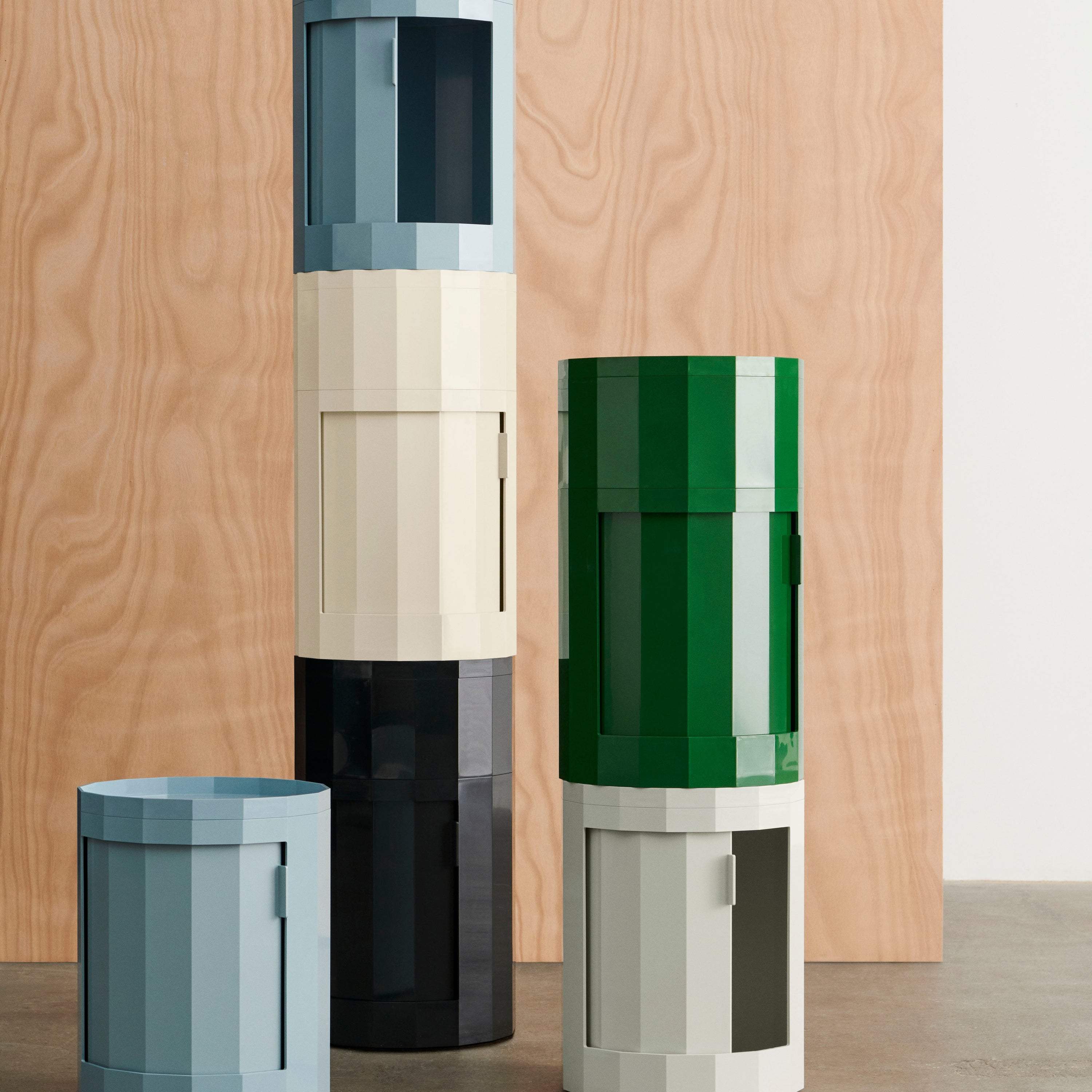 HAY Facet Bijzettafel met Opbergvak - High - Antraciet