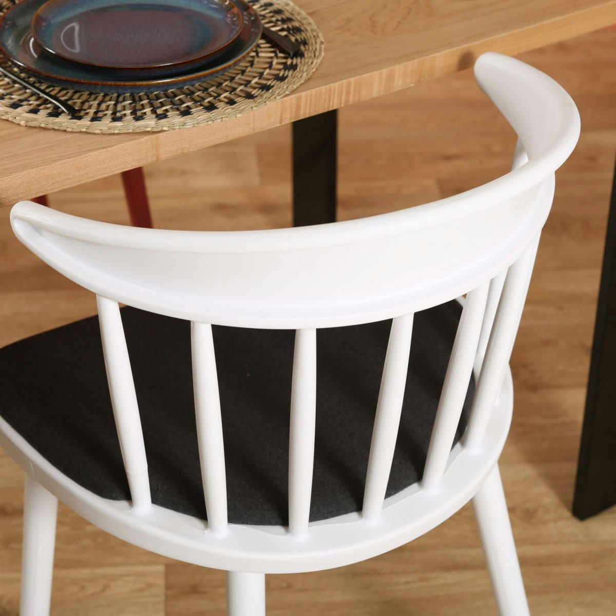 DINGONO - Chaise de salle à manger néo rétro blanc