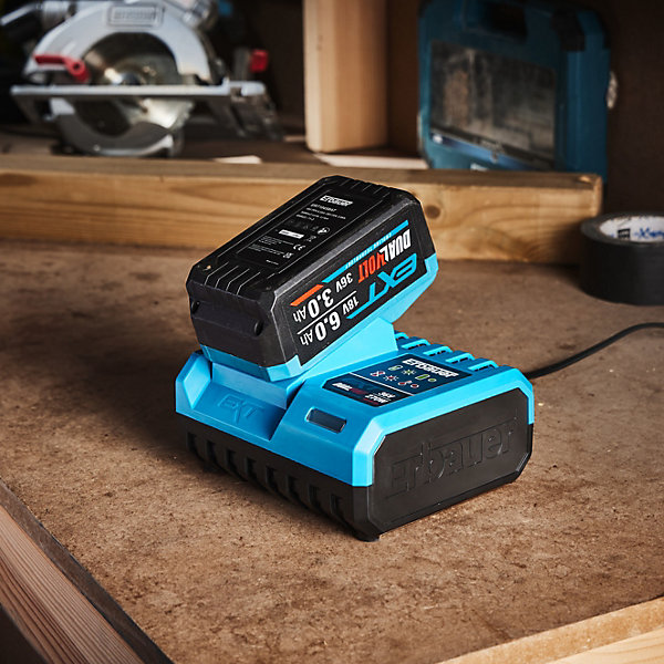 Pack batterie Erbauer EXT bitension 18/36V 6/3Ah   chargeur rapide 12A