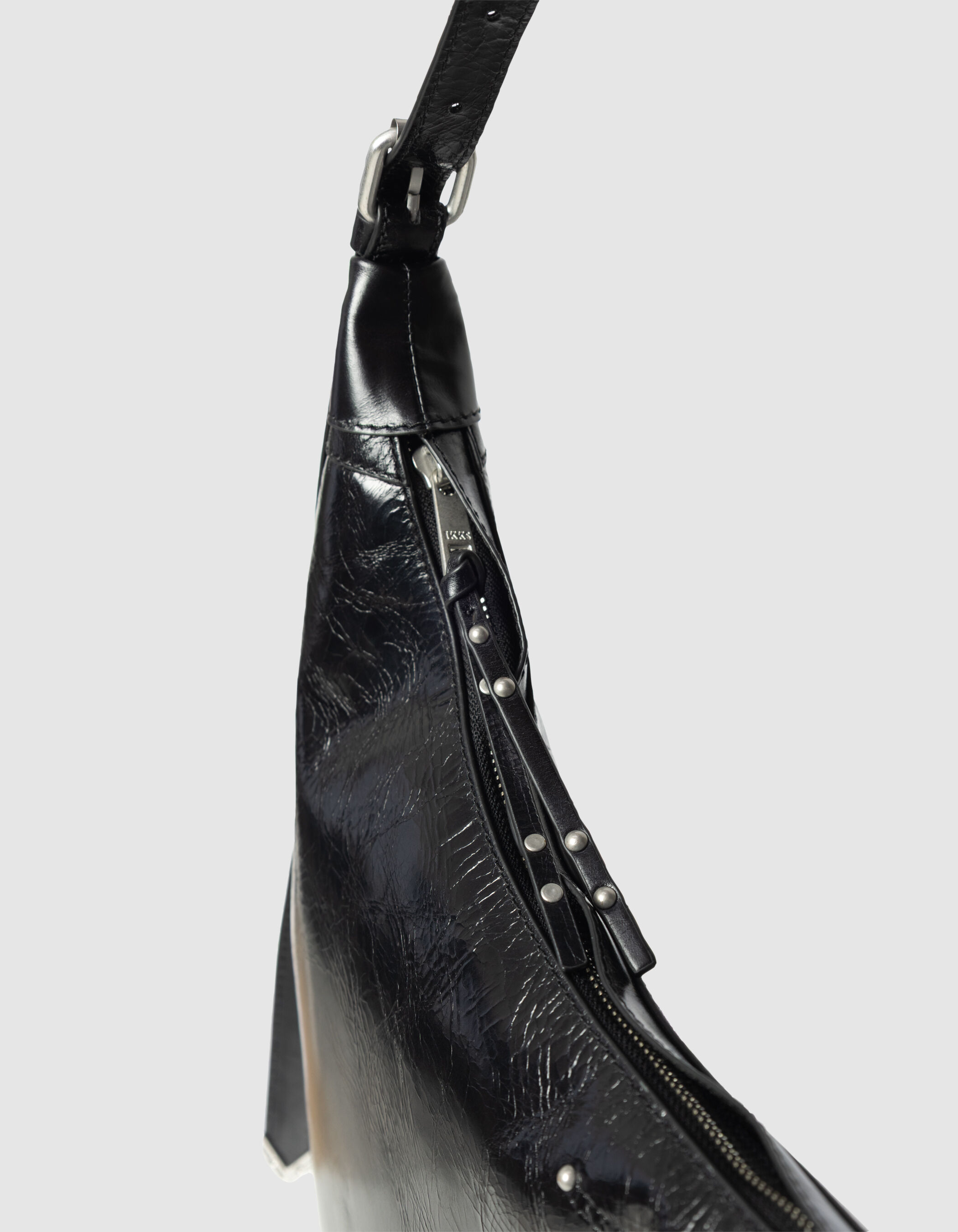 Sac demi-lune noir cuir glacé Allane Femme