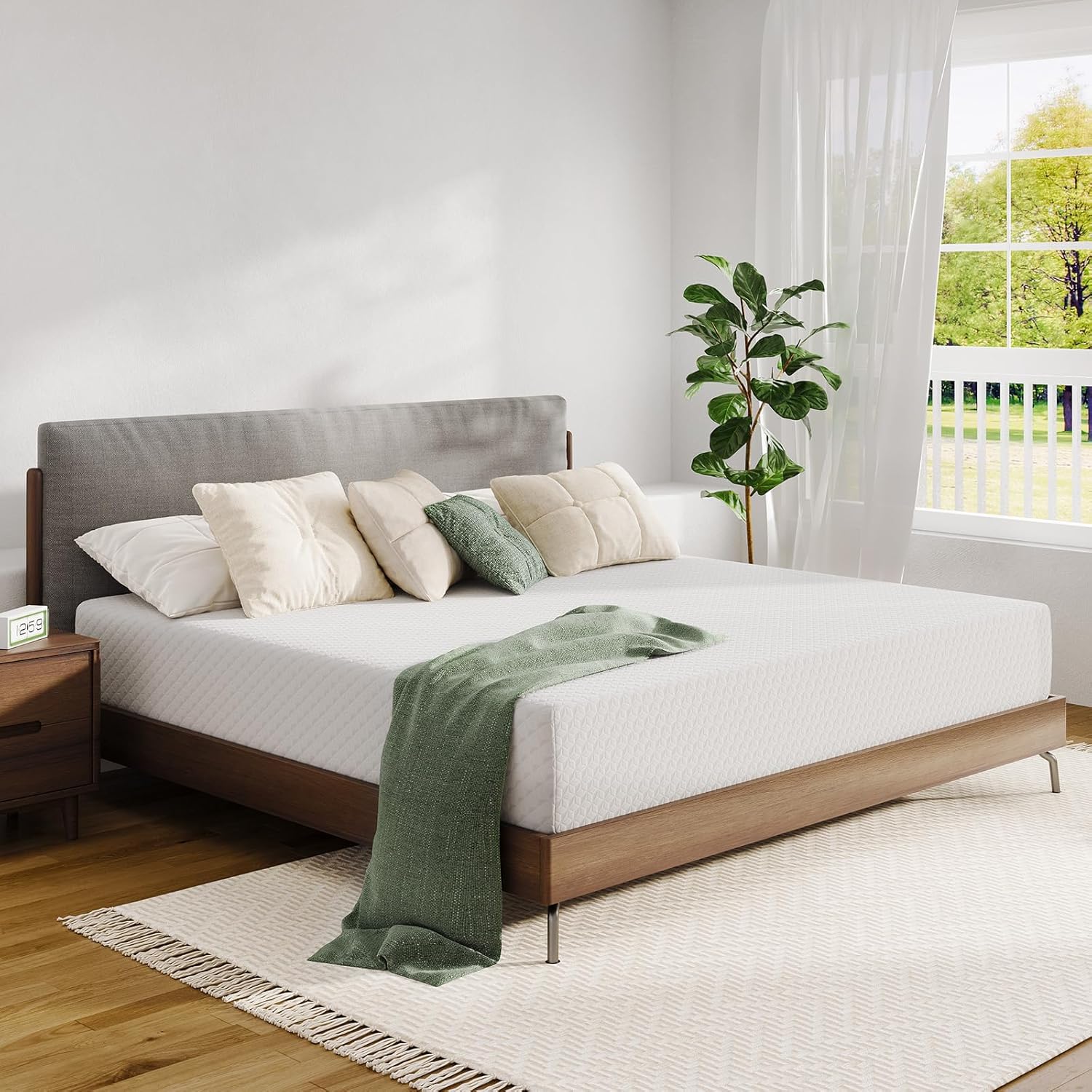 Novilla Queen Mattress, 12 Inch Queen Size Memory Foam with Comfort for Pressure Relief & Cool Fresh Sleep,Removable Washable Cover, Medium Firm