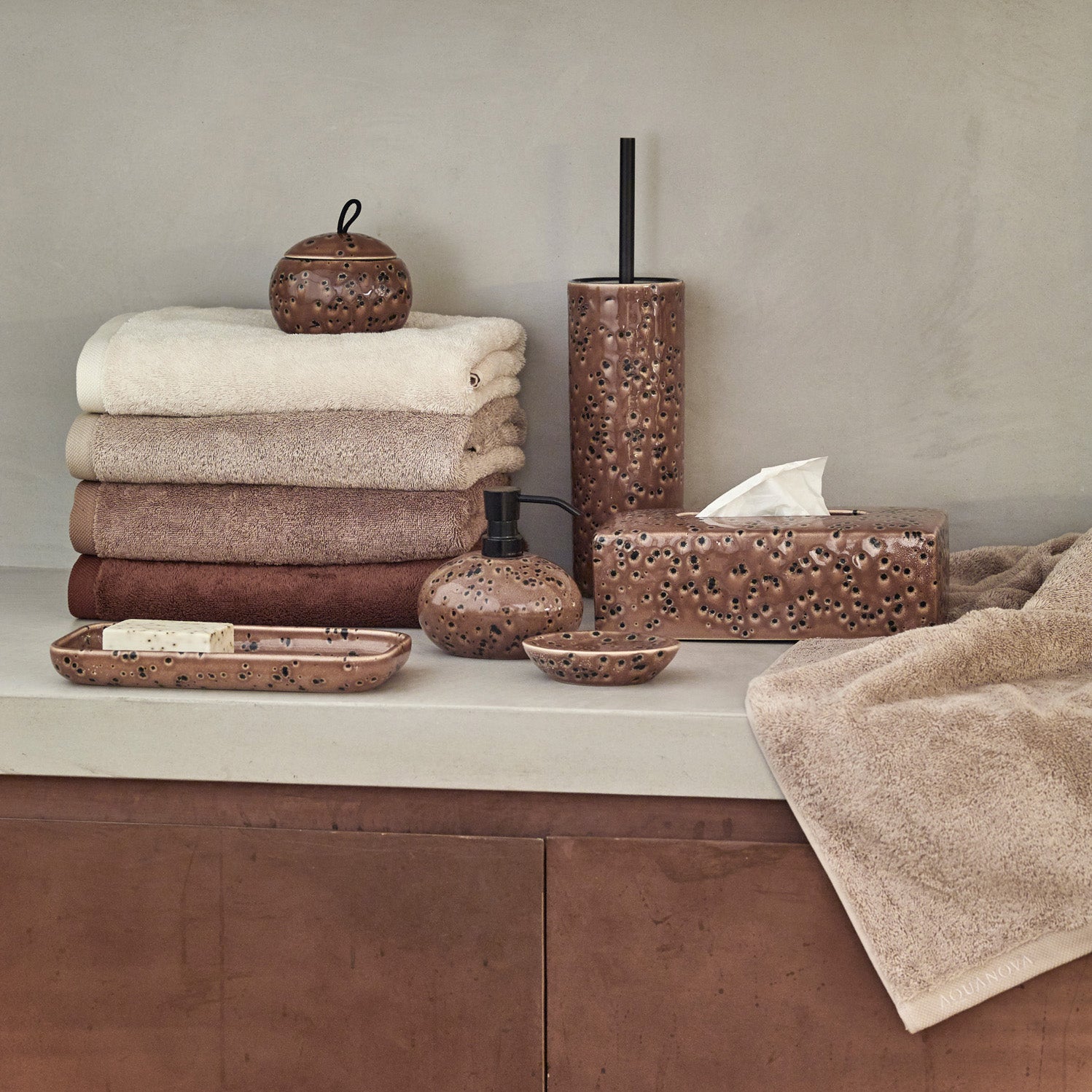 Aquanova Ugo Tissuehouder - Camel