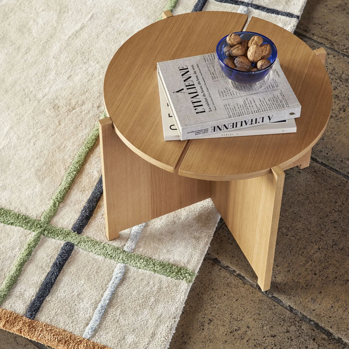 Hübsch Interior - Dash Beistelltisch, Ø 55 cm, Eiche