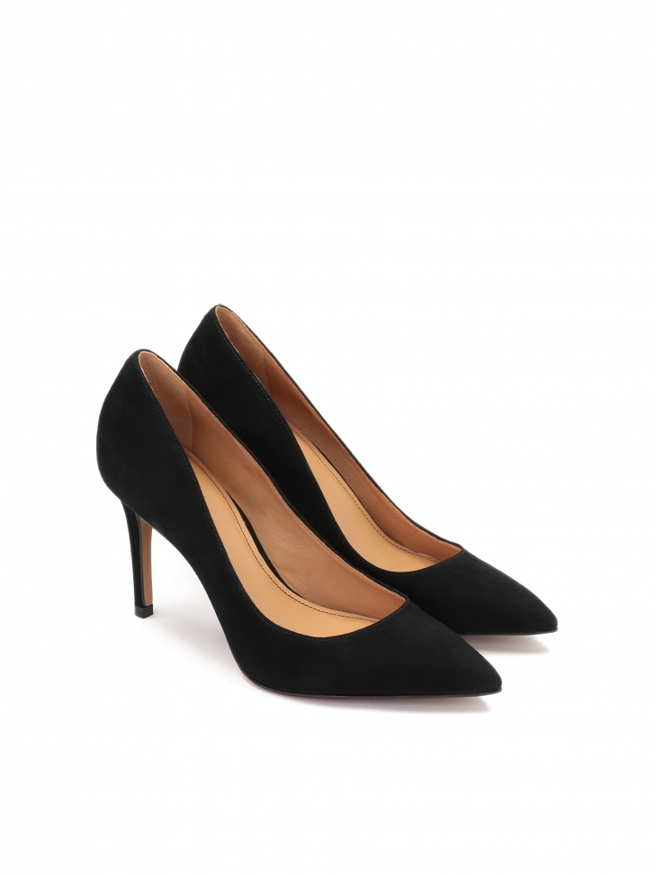 Suede black pumps on a sleek heel