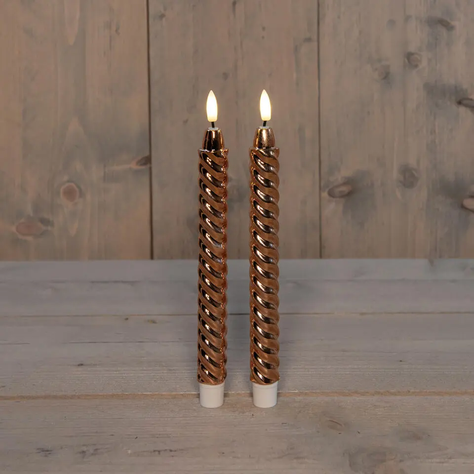 Anna's Collection LED dinerkaarsen - 2x -koper - 25 cm - swirl