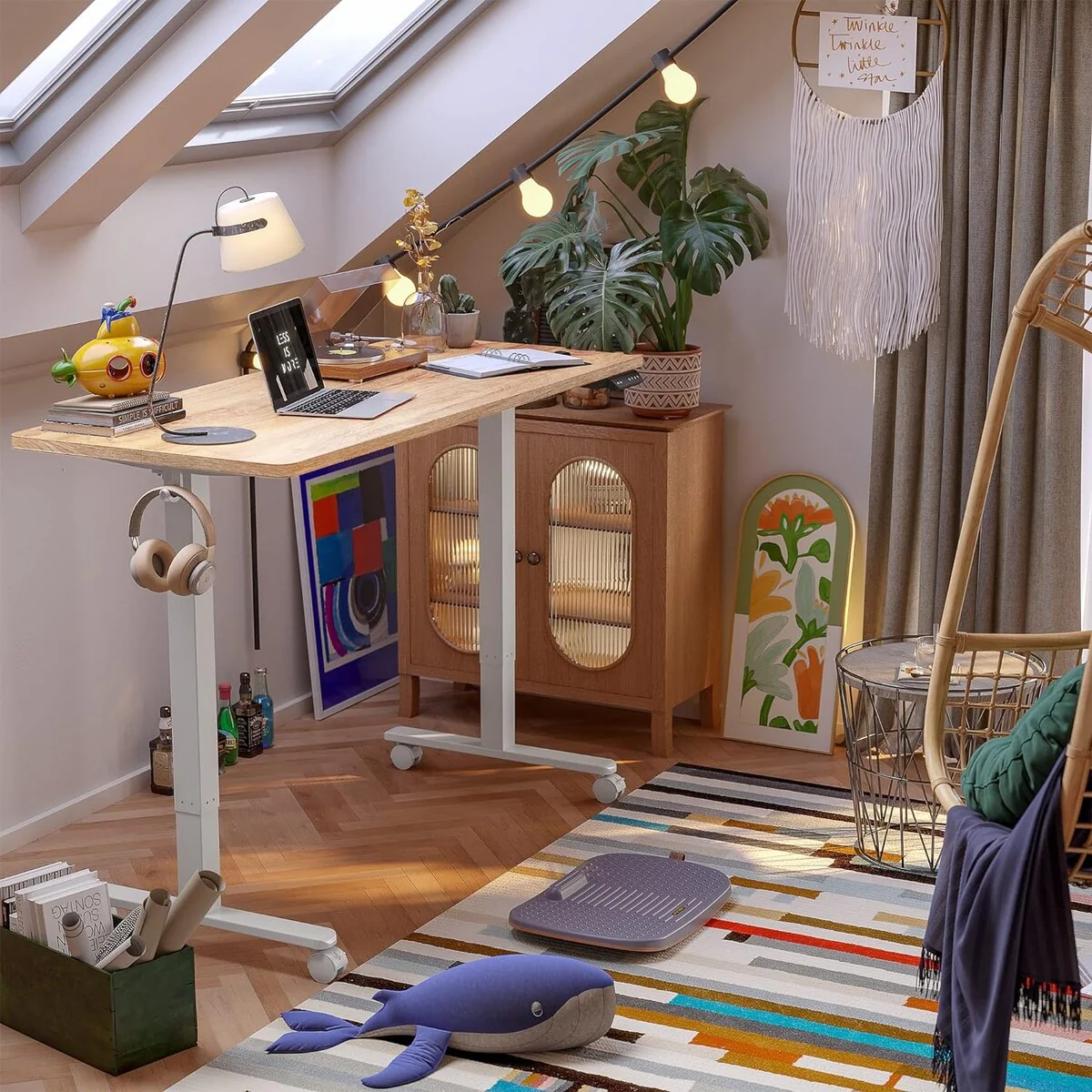 FEZIBO Electric Standing Desk, Height Adjustable Stand up Desk, Sit Stand Home Office Desk, Computer Desk