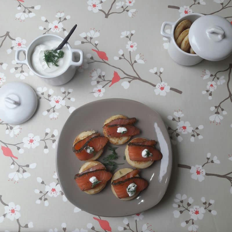 CERISIER - Nappe enduite rectangle 160 x 240 cm taupe