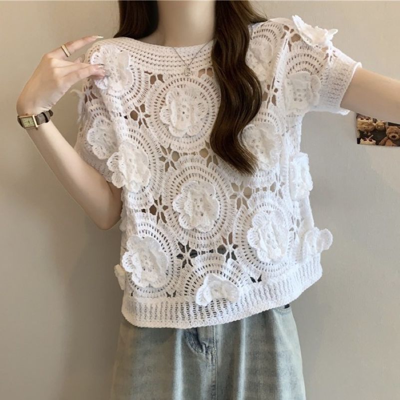 PEACH ACCESSORIES 3D Rosette Coquette Crochet Knit Top
