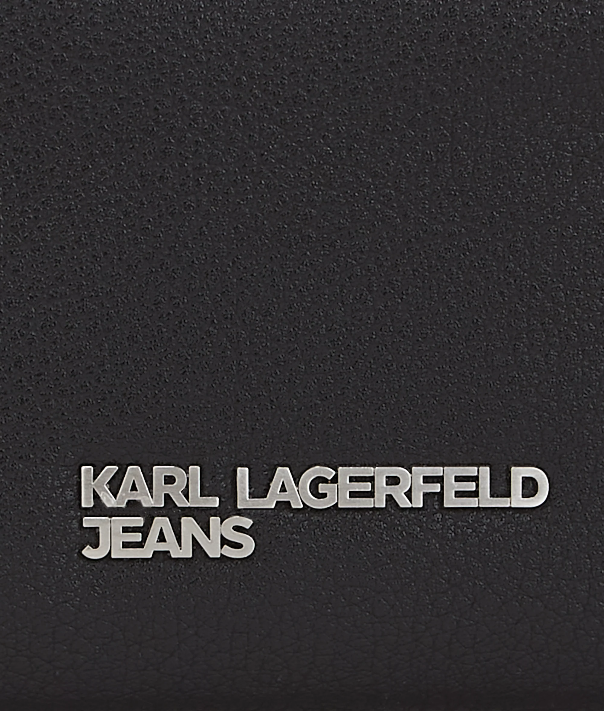 CHAIN BIFOLD WALLET
