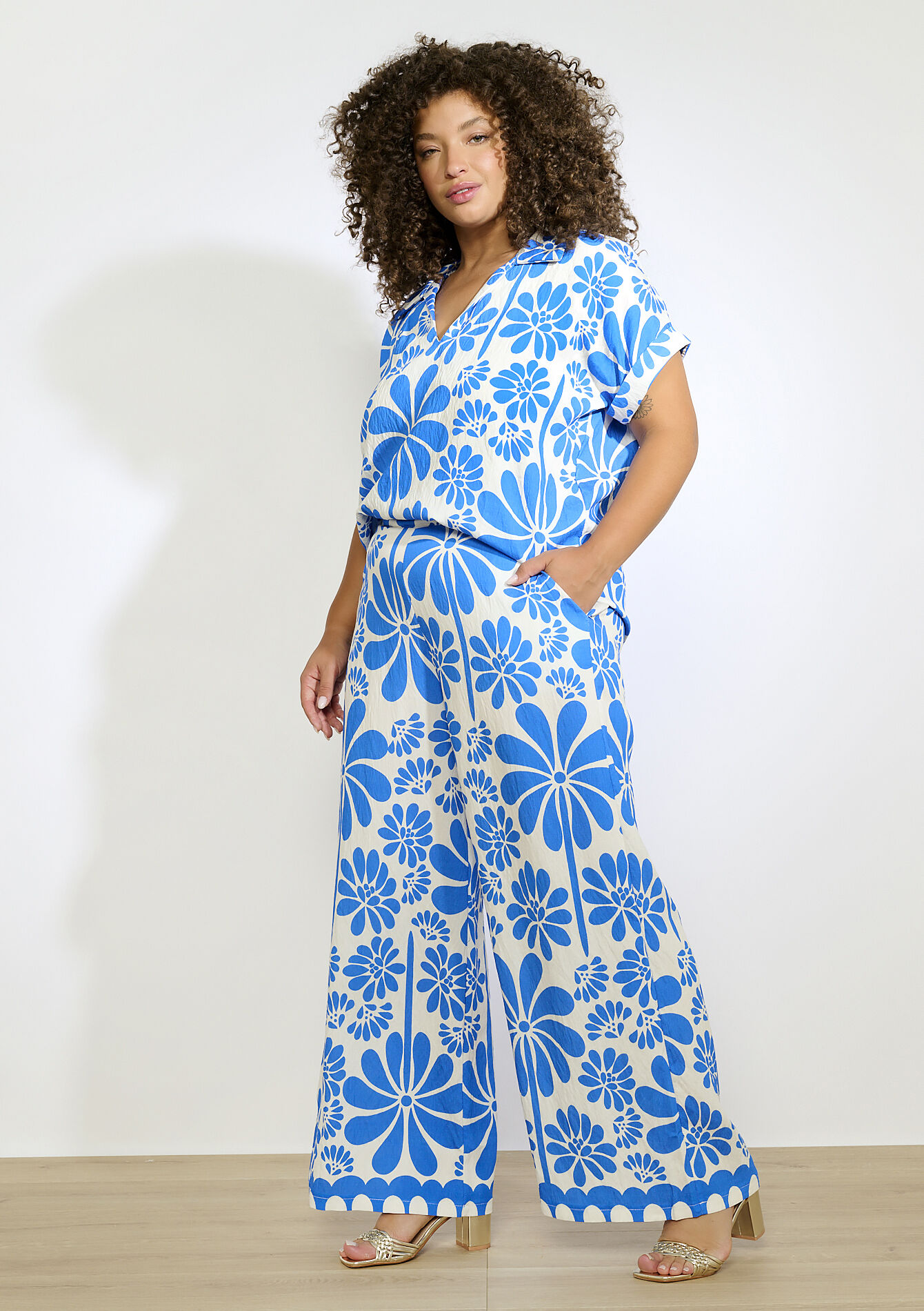 Wijde broek met bloemenprint