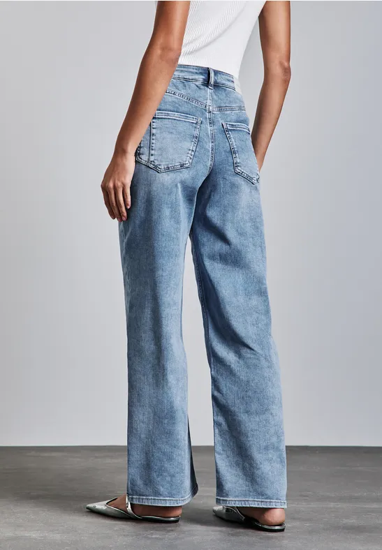 Wide Leg Jeans