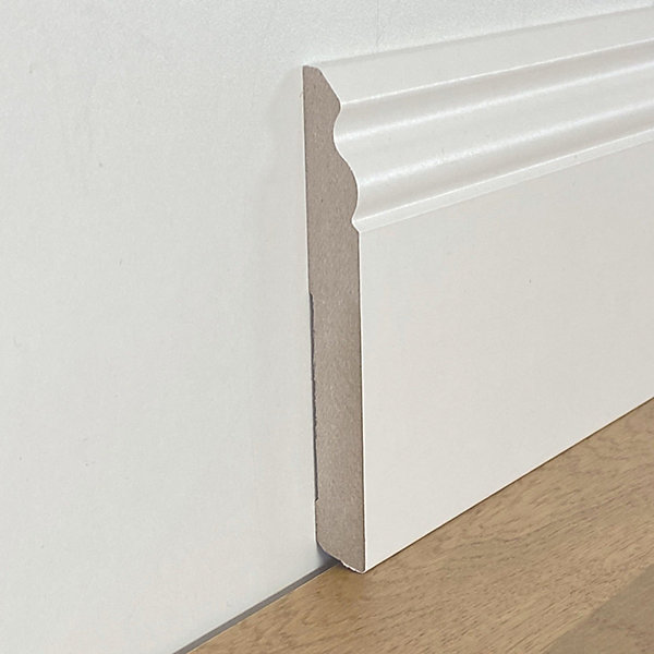 96ml de PLINTHE DUCAL PLINTHE en FIBRE DE BOIS COMPACT 140X15 BLANC