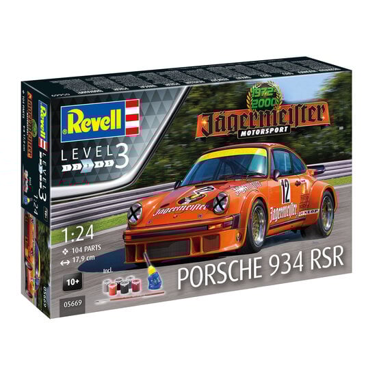 Revell Jagermeister Porsche 934 RSR Model Set 1:24