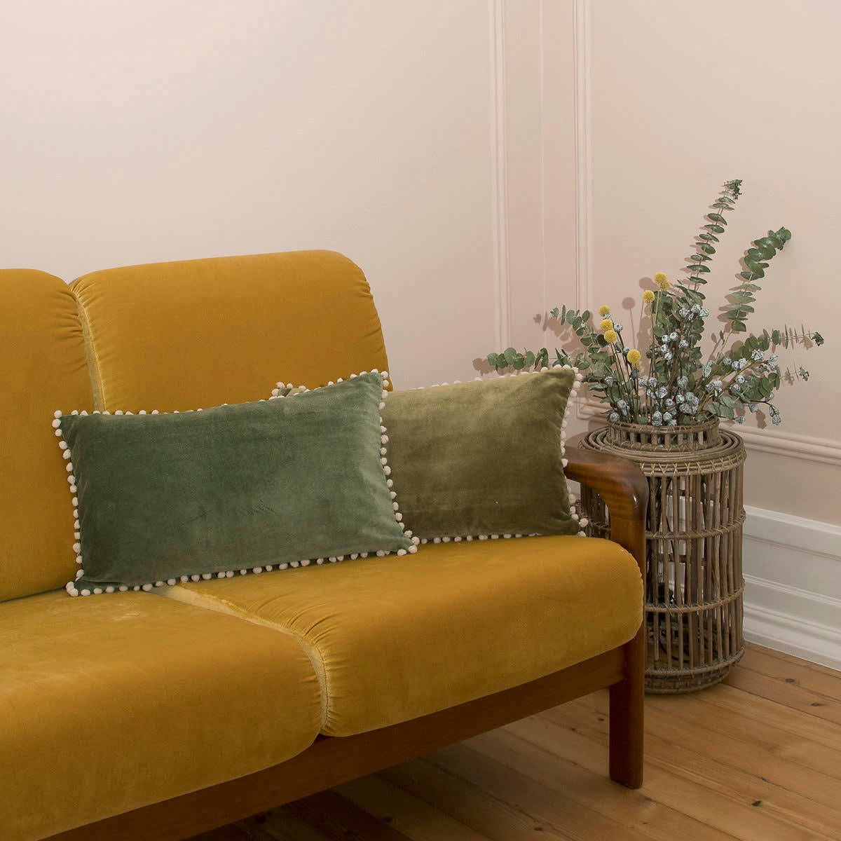 CLEO - Coussin velours de coton  50x30 vert kaki