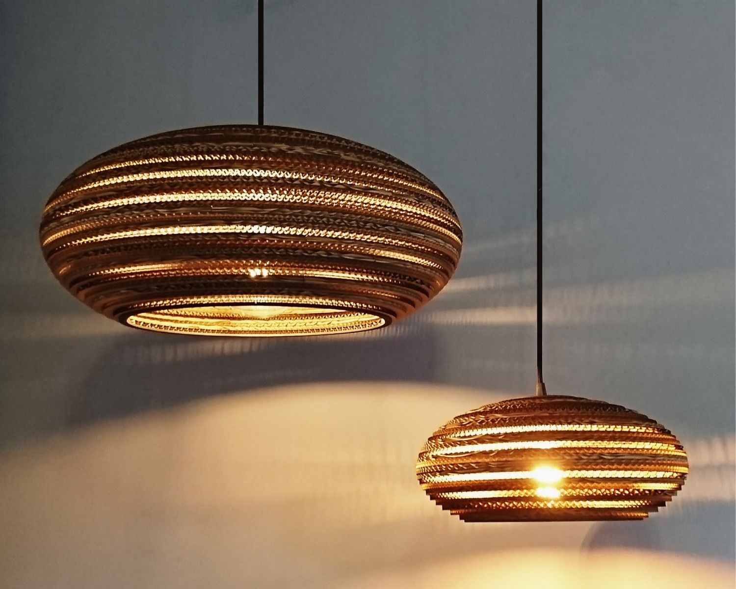 Owalna lampa wisząca z tektury - Stone 55