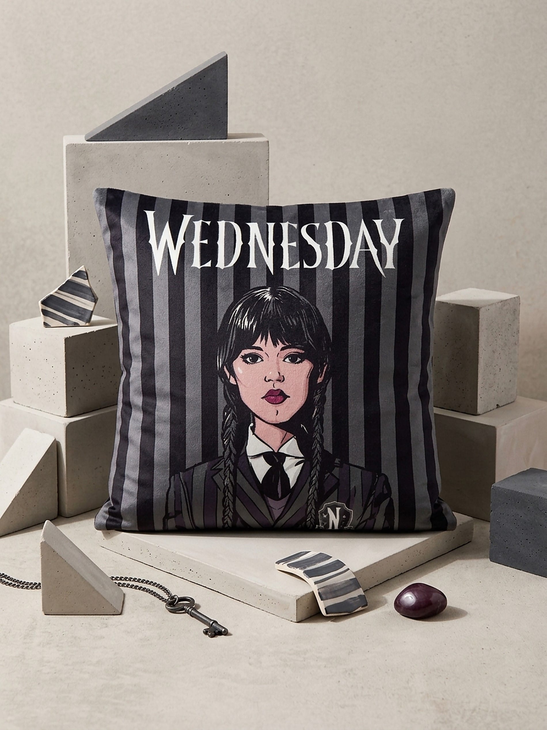 Poszewka na poduszkę Wednesday