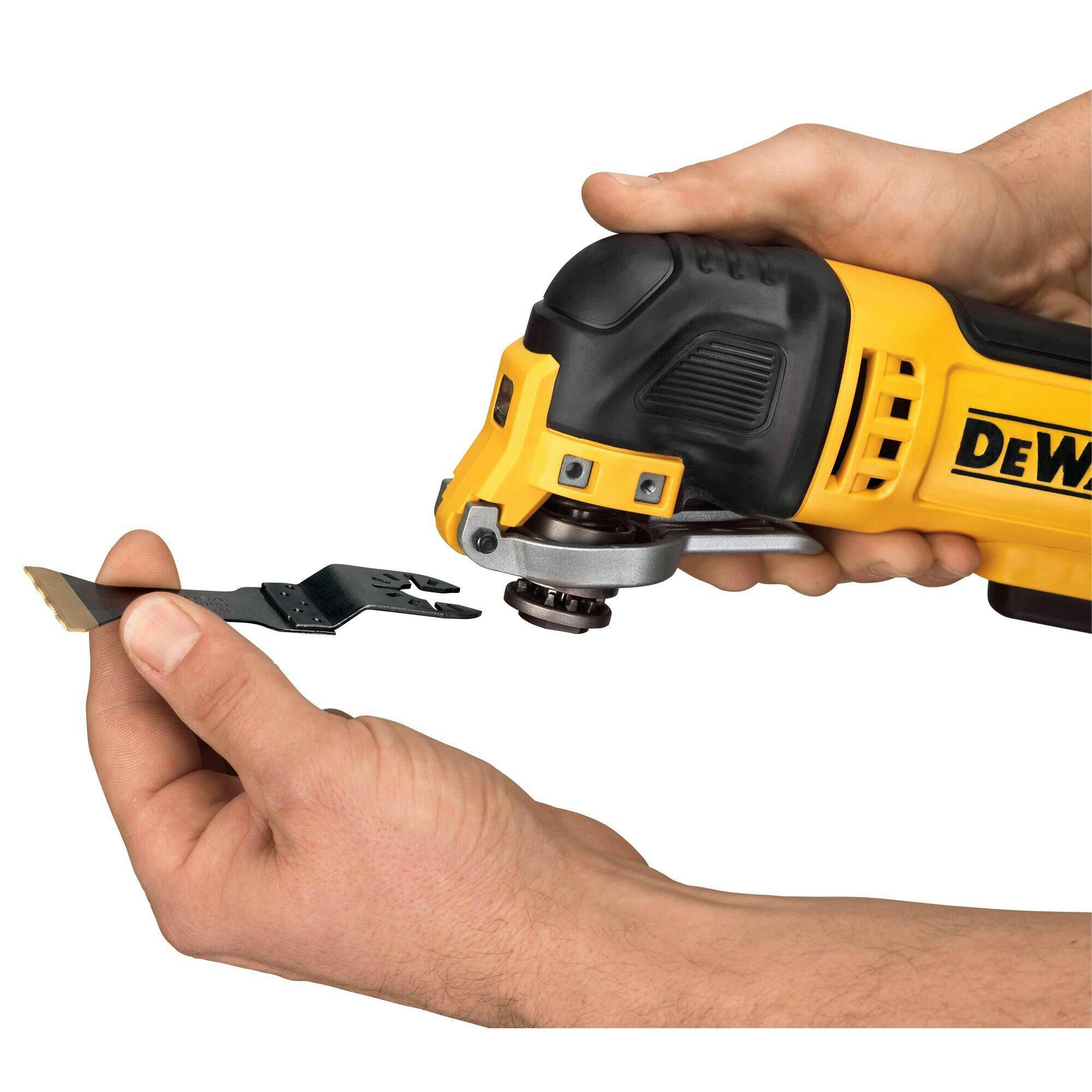 DEWALT DWE315K 3.0 Amps Oscillating Multi-Tool with 29-pc Accessories Kit