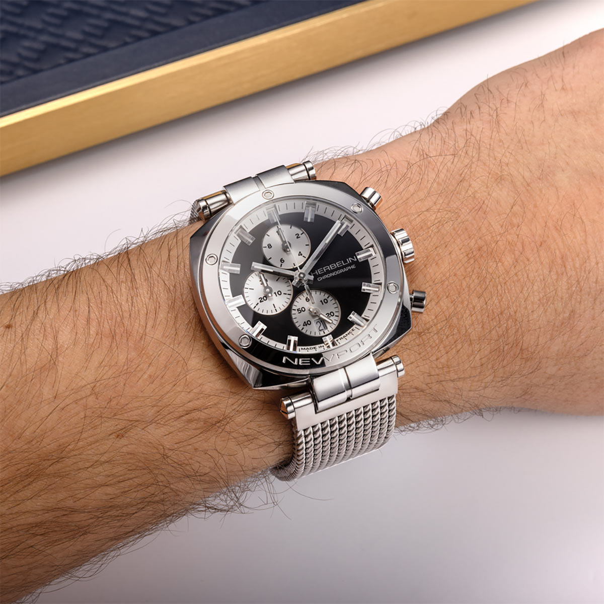 NEWPORT – HÉRITAGE CHRONO – MAILLE MILANAISE