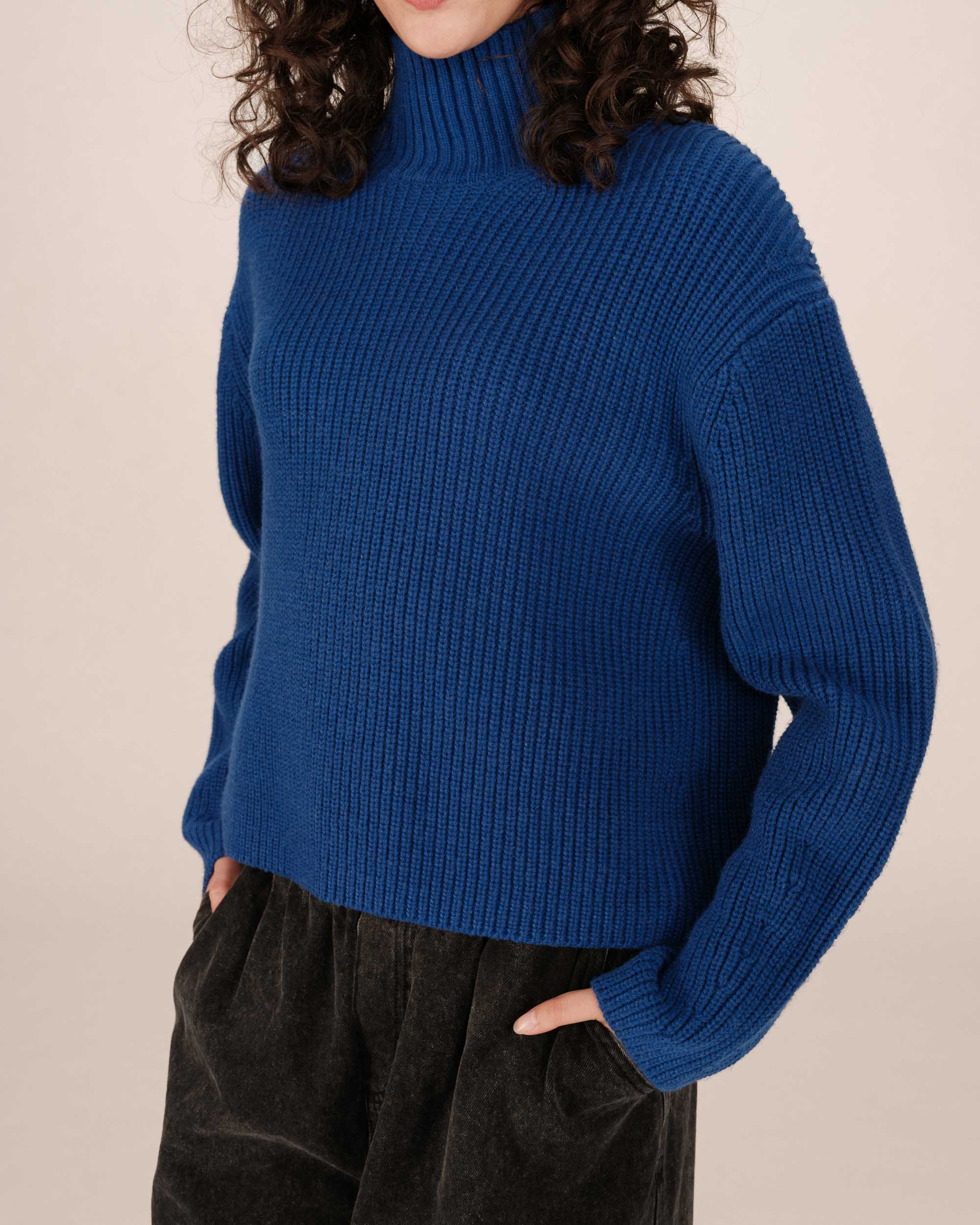 Pull en boxy en laine bleu cobalt Sagan