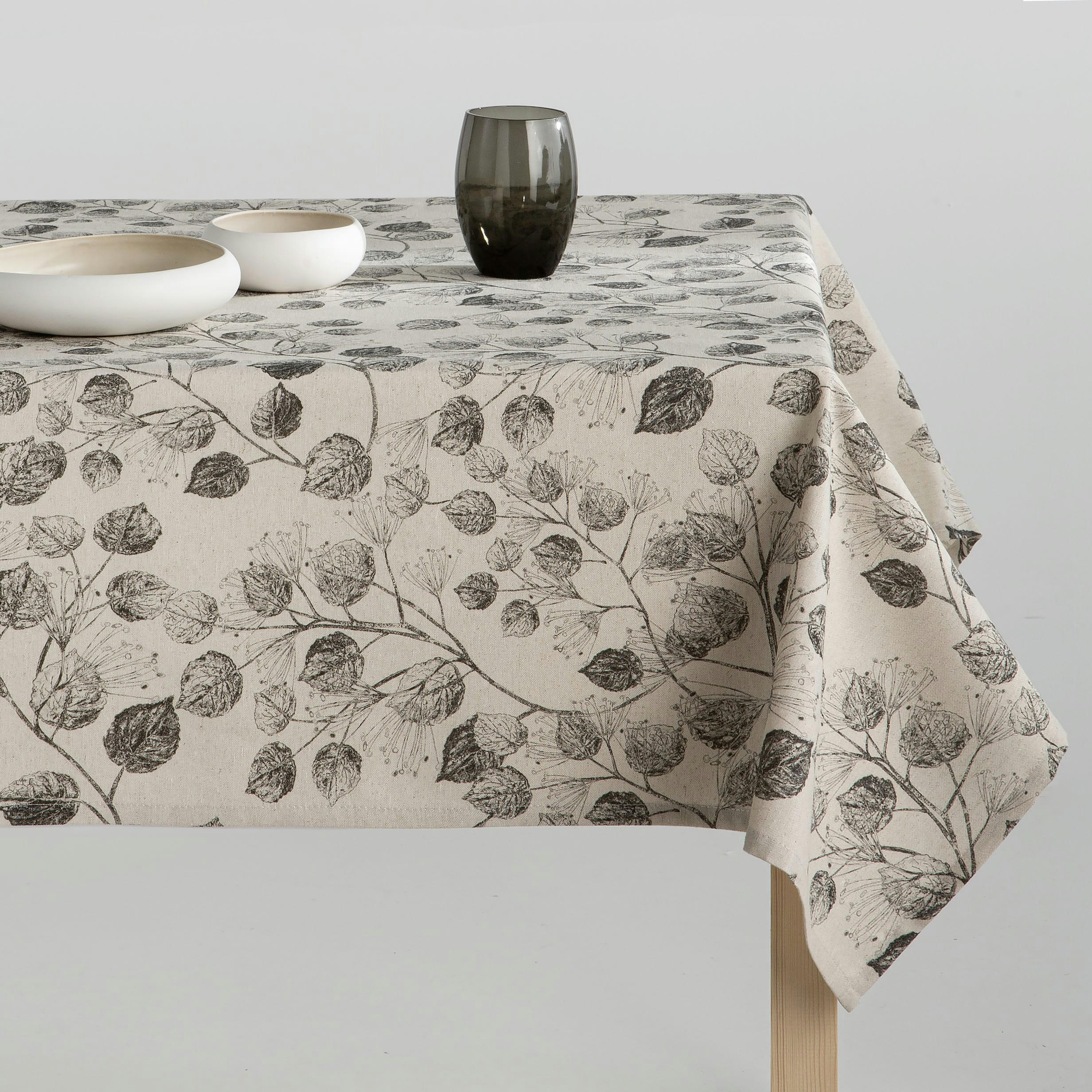 BANIA NEGRO - Nappe en lin antitâche imprimée floral noir 140x300 cm