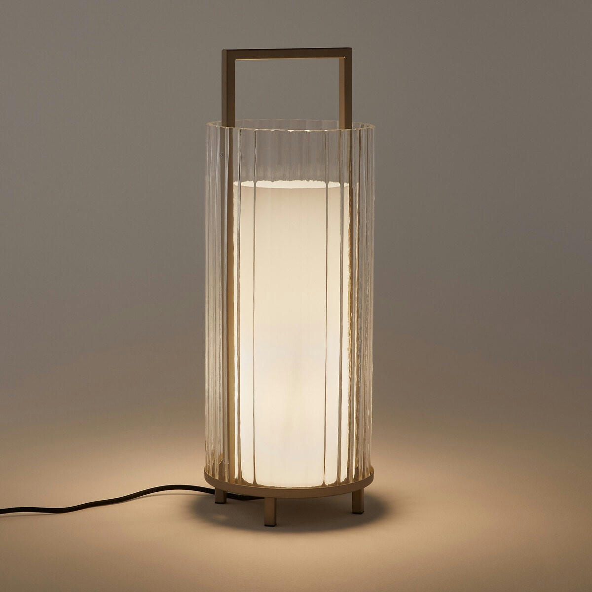 Lampe à poser verre strié, opaline, Balodi