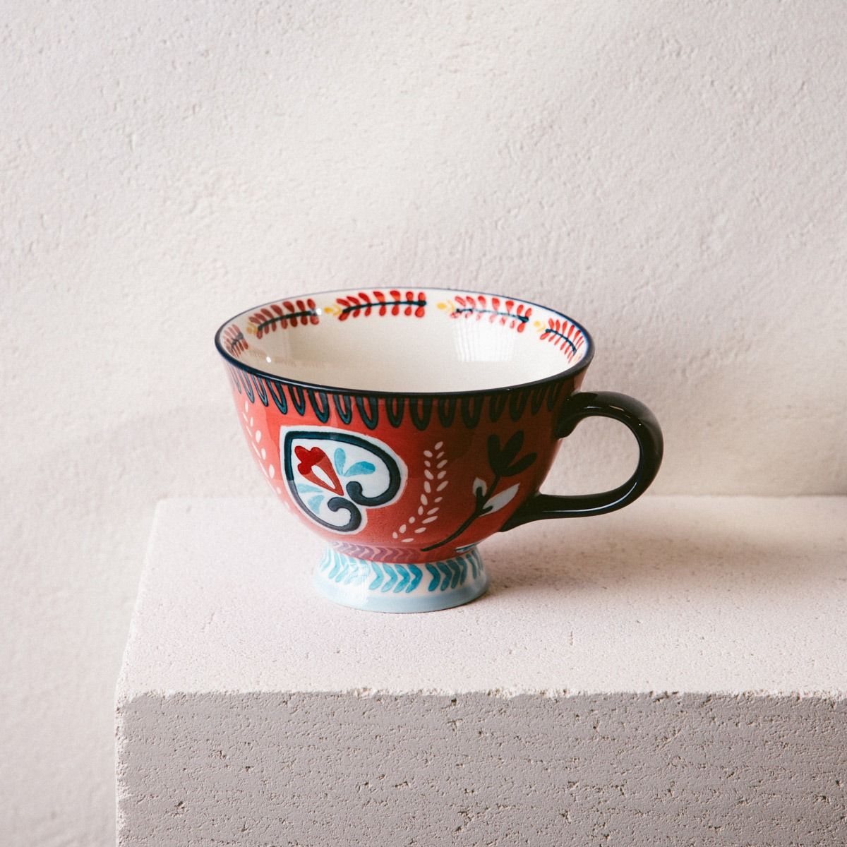 Kubek SHILLA ręcznie malowany z granatowym uchem 0,4 l