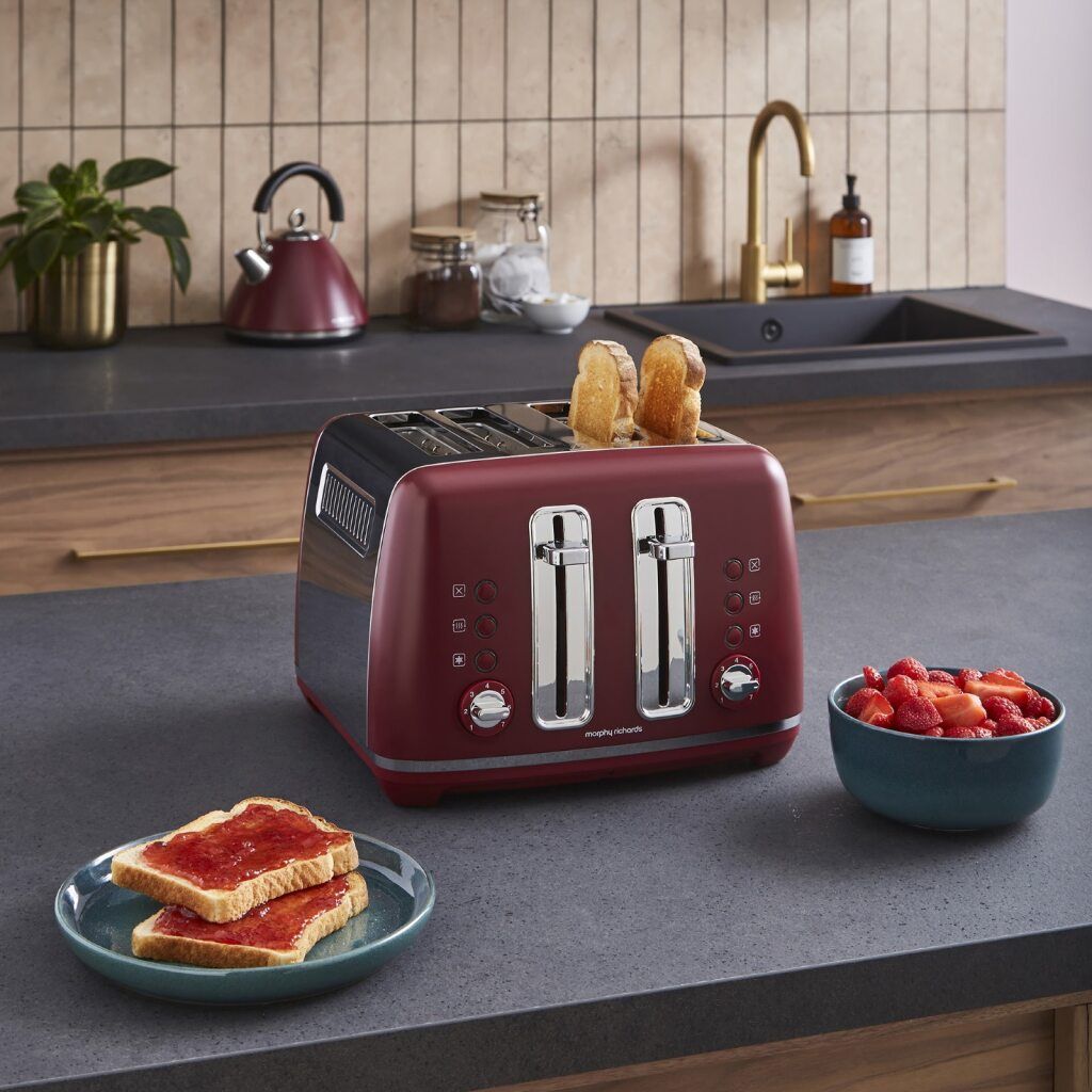 Morphy Richards Accents 4 Slice Toaster Rhubarb