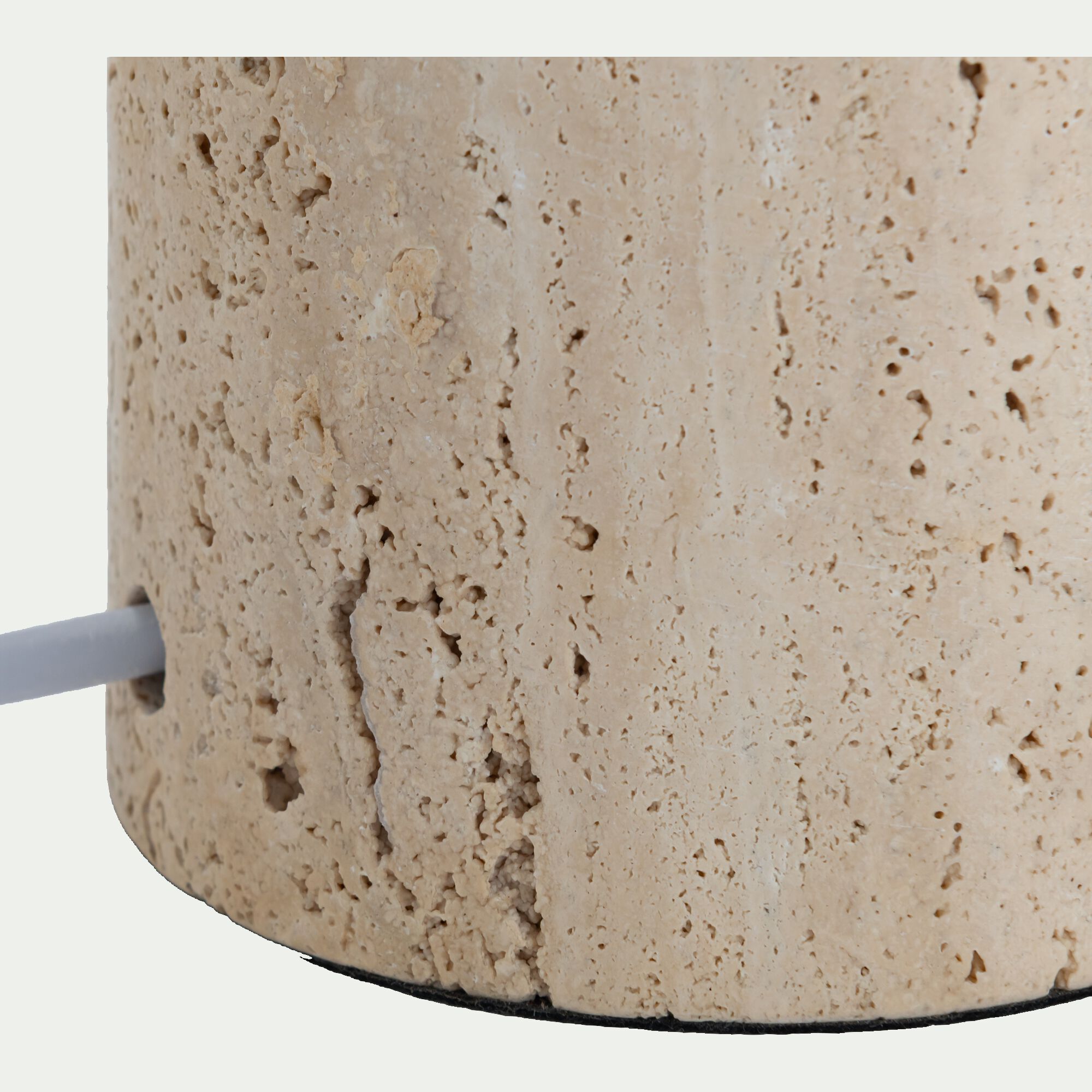 ARTEMIS - Pied de lampe électrifié en travertin D10,5cm - beige