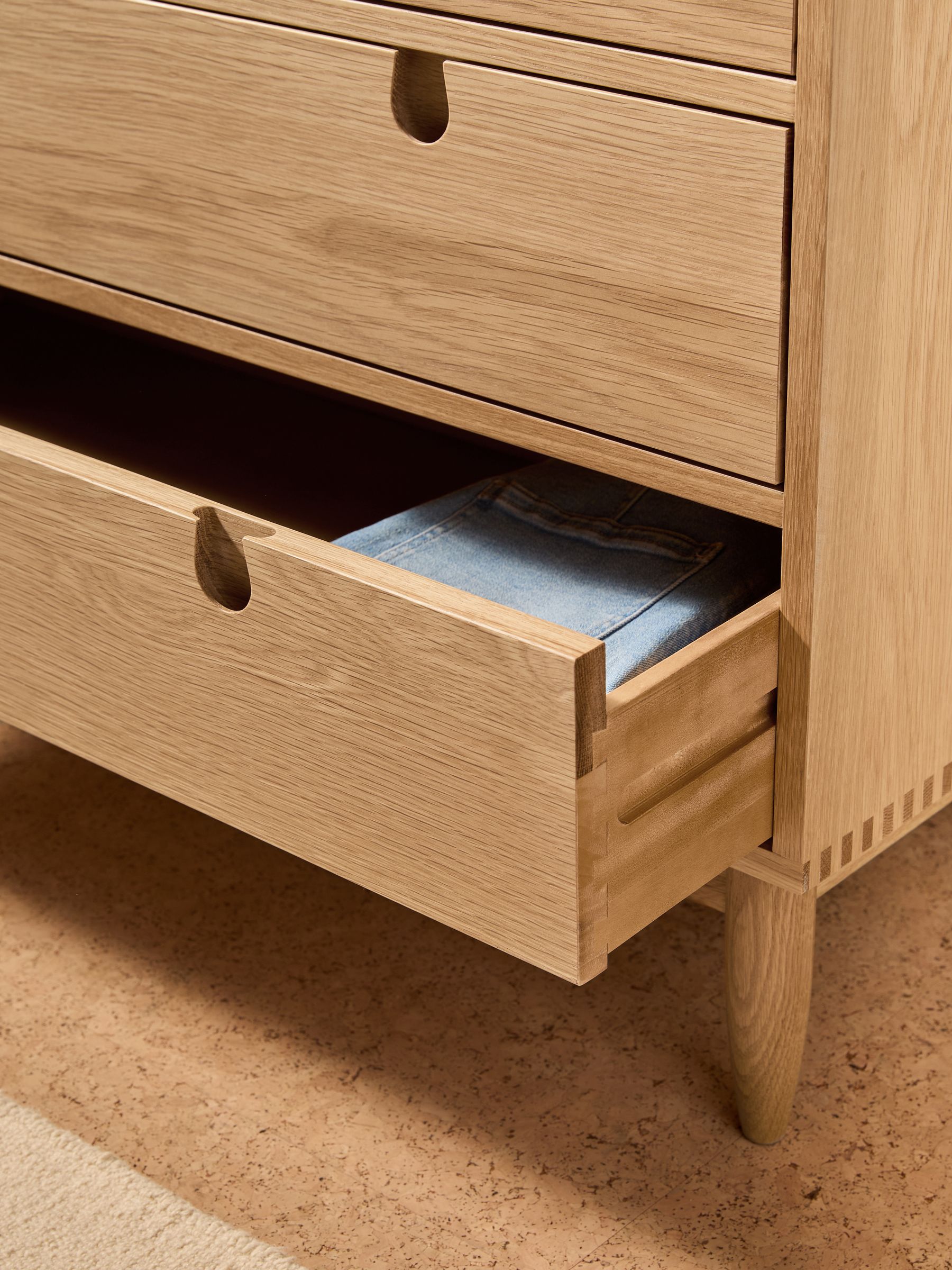 Penn 3 Drawer Chest in Oak