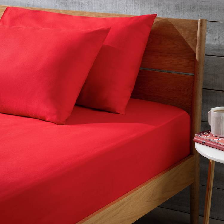 Habitat Soft and Cosy Brushed Cotton Red Fitted Sheet - Sin