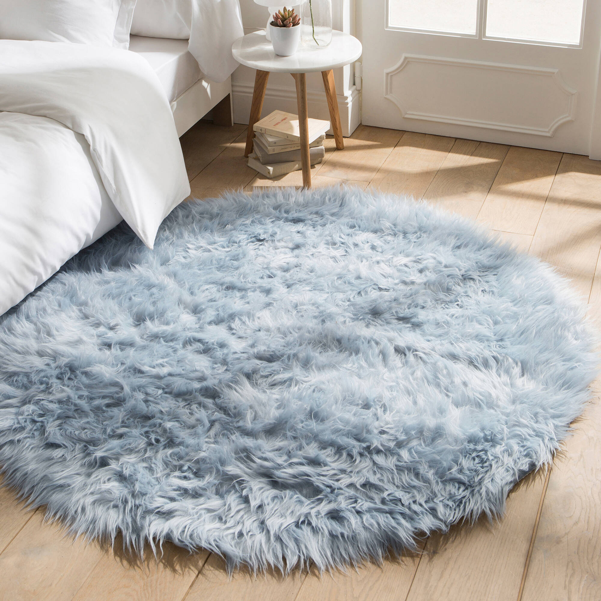 Tapis rond poils longs