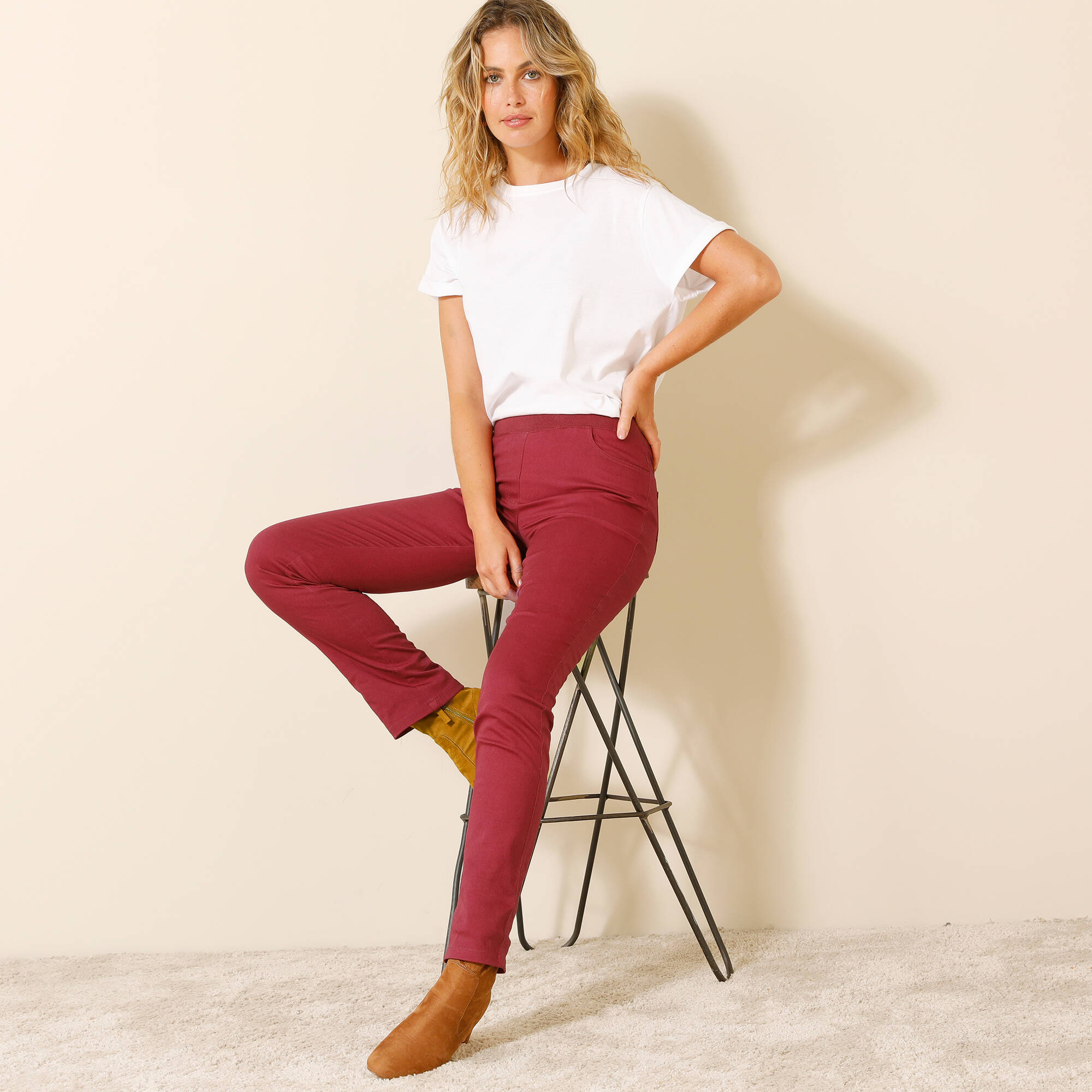 Pantalon droit "ultra confort" taille élastiquée