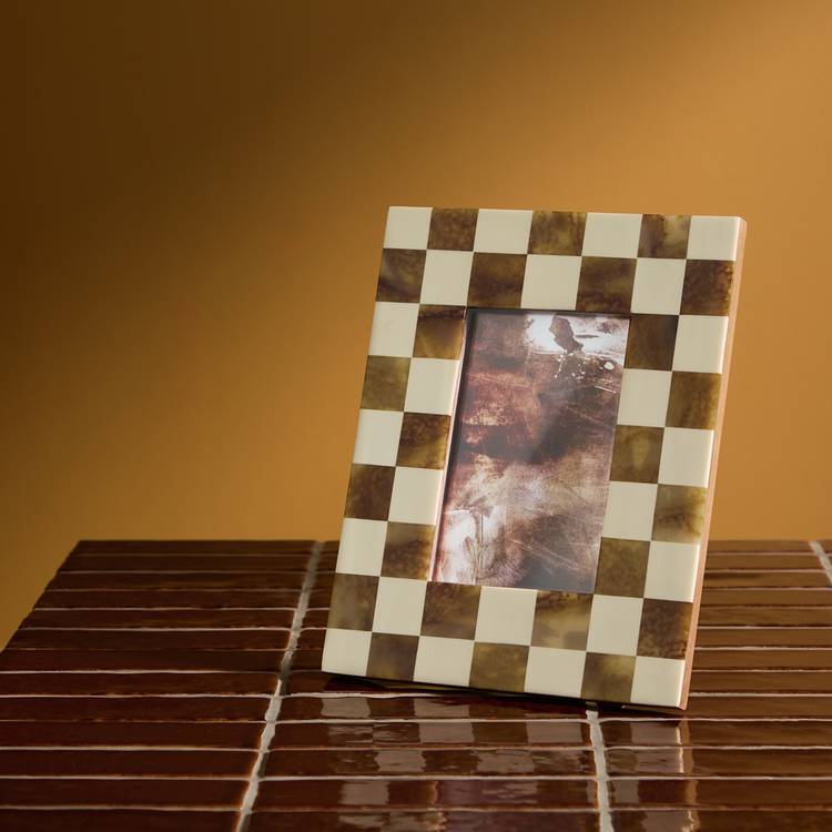 Habitat Chequered Resin Picture Frame - 4x6"