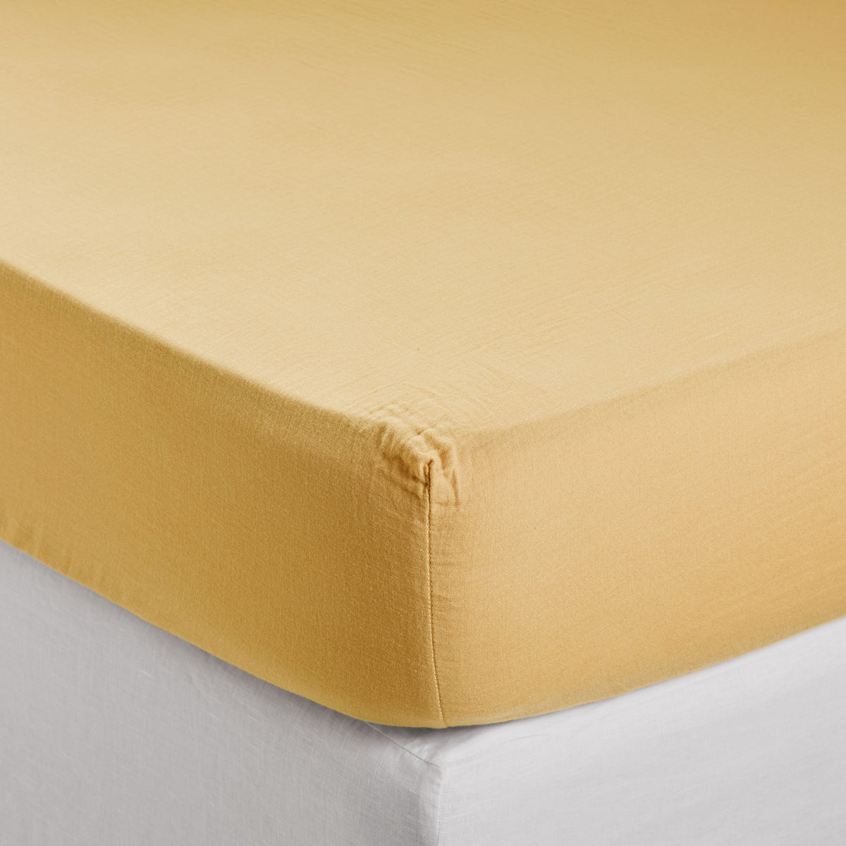 Madura Hoeslaken Lou strogeel 140x200 cm