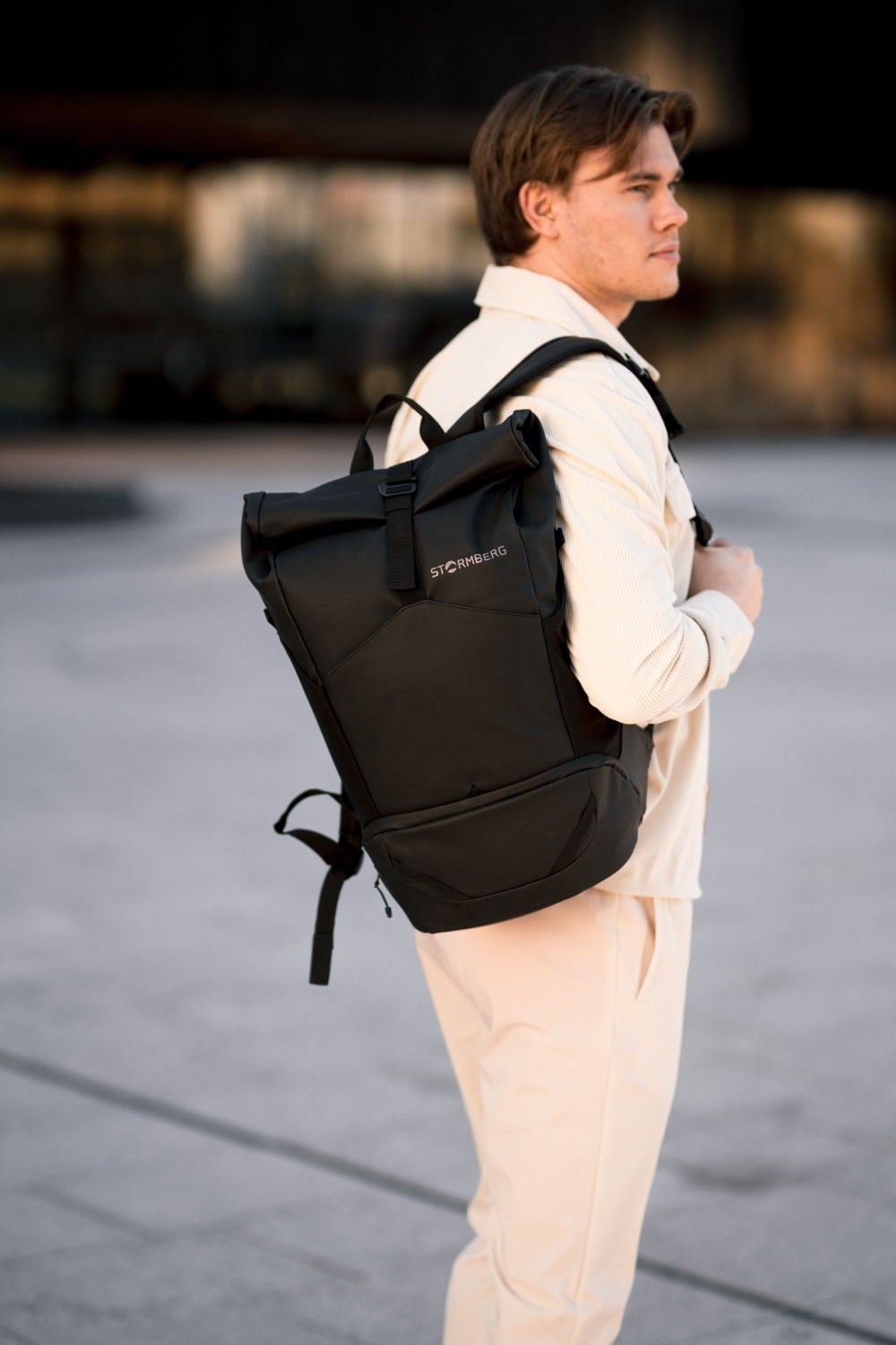 Finnkinn vanntett rolltop ryggsekk 20 L