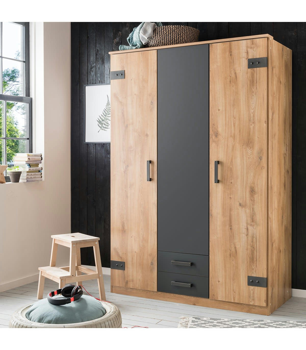 - Armoire 3 portes décor chêne et 2 tiroirs - L135 cm