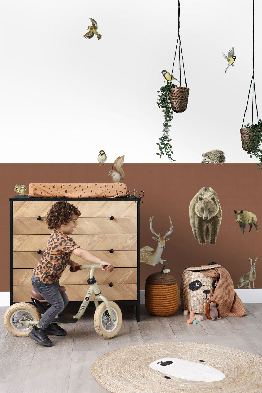 ESTAhome muursticker bosdieren bruin - 47.5 x 66 cm - 156102