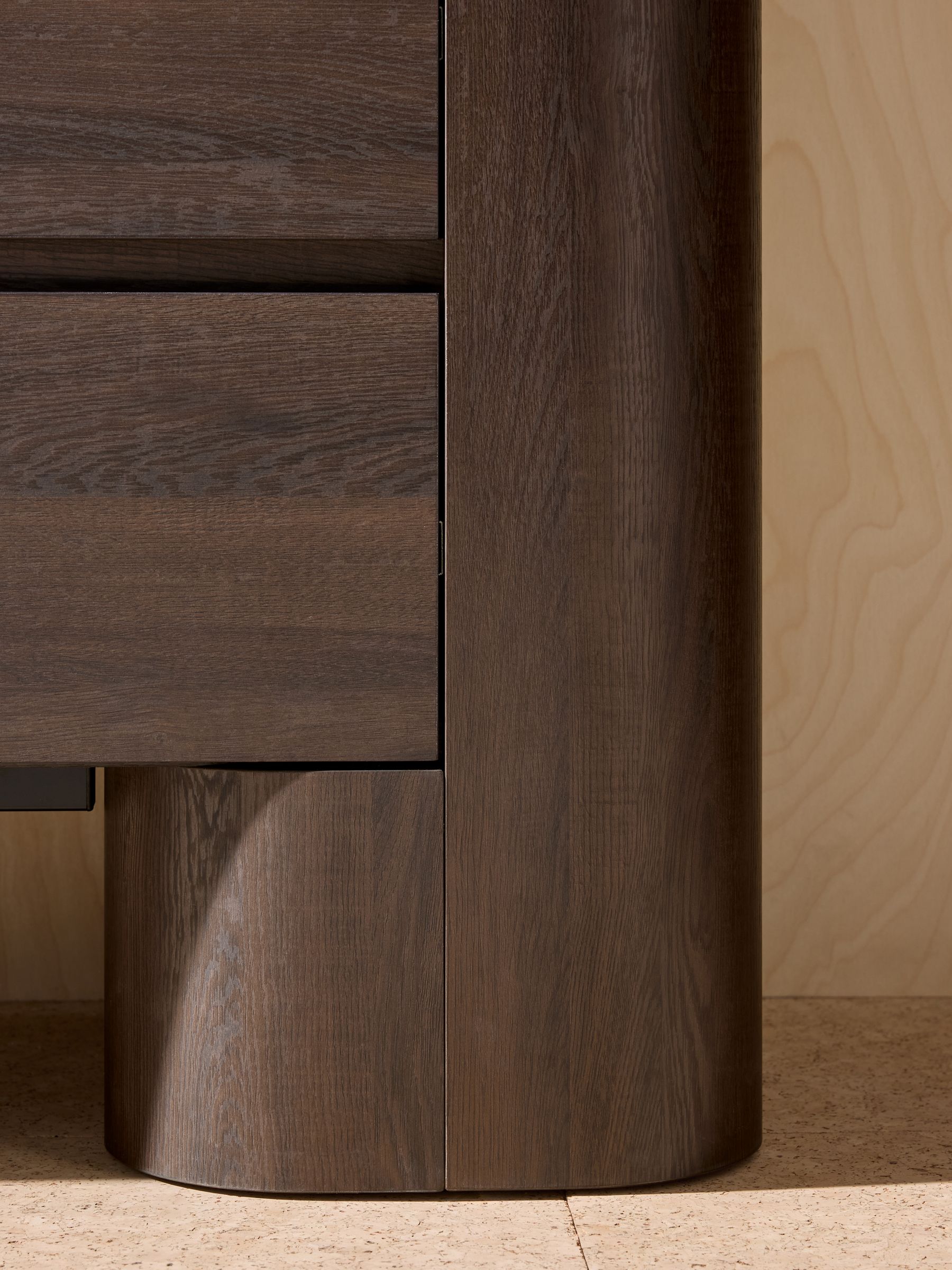 Wide Kain Wide Chest in Dark Wood Effect