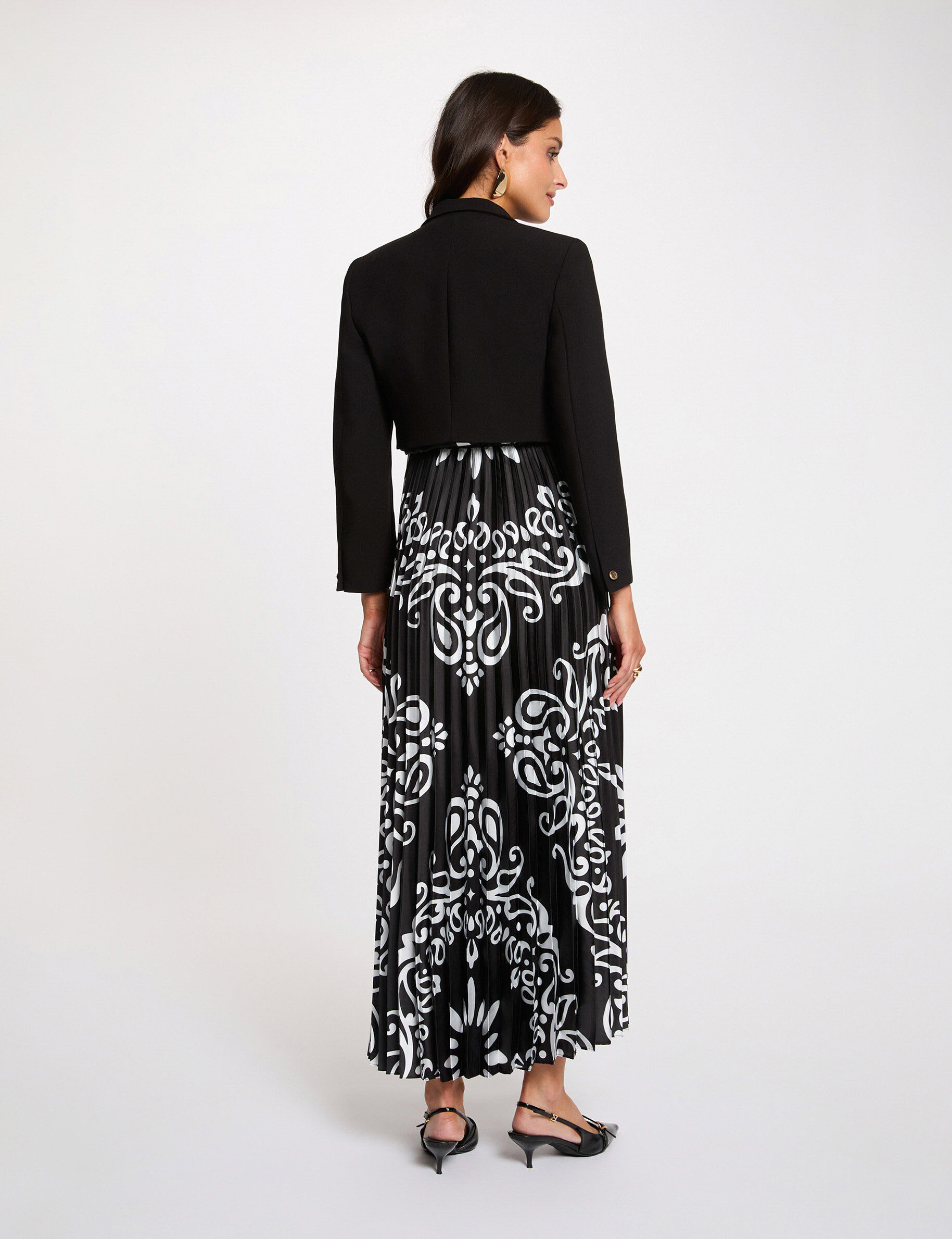 Short Straight Jacket Black Women