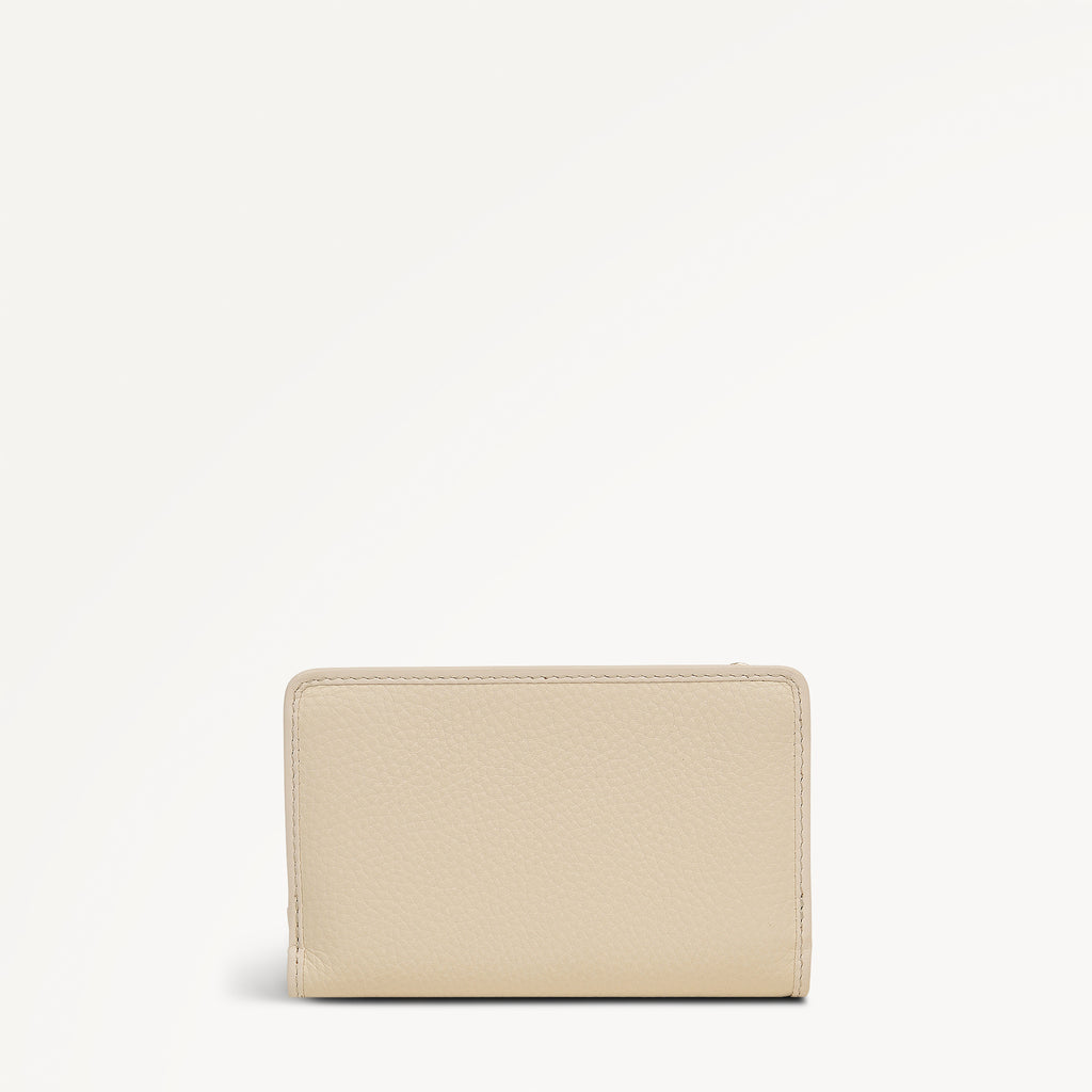Chartfield Place - Medium Bifold Purse