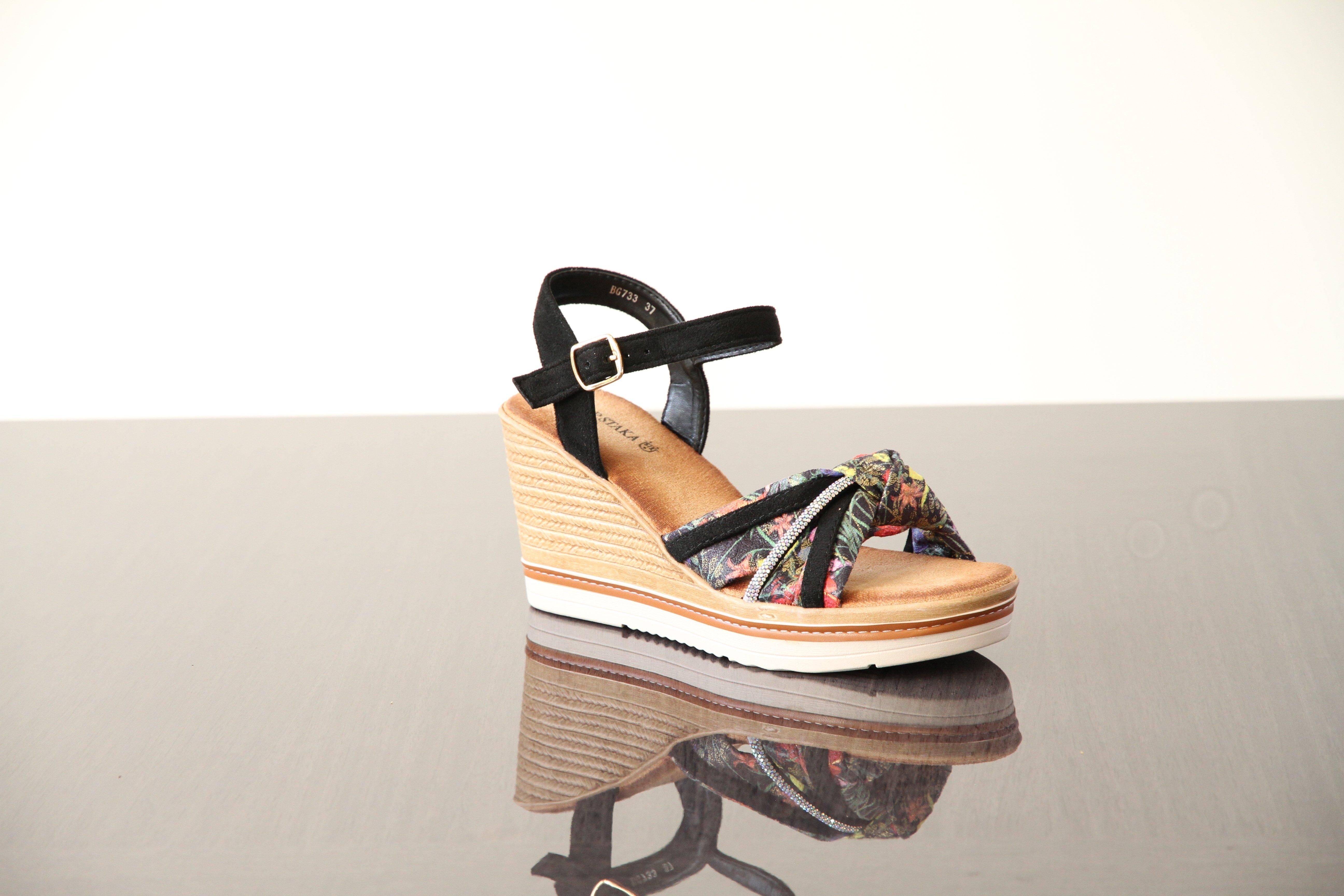 IVACHY Wedge Sandals - Floral Tropical Design