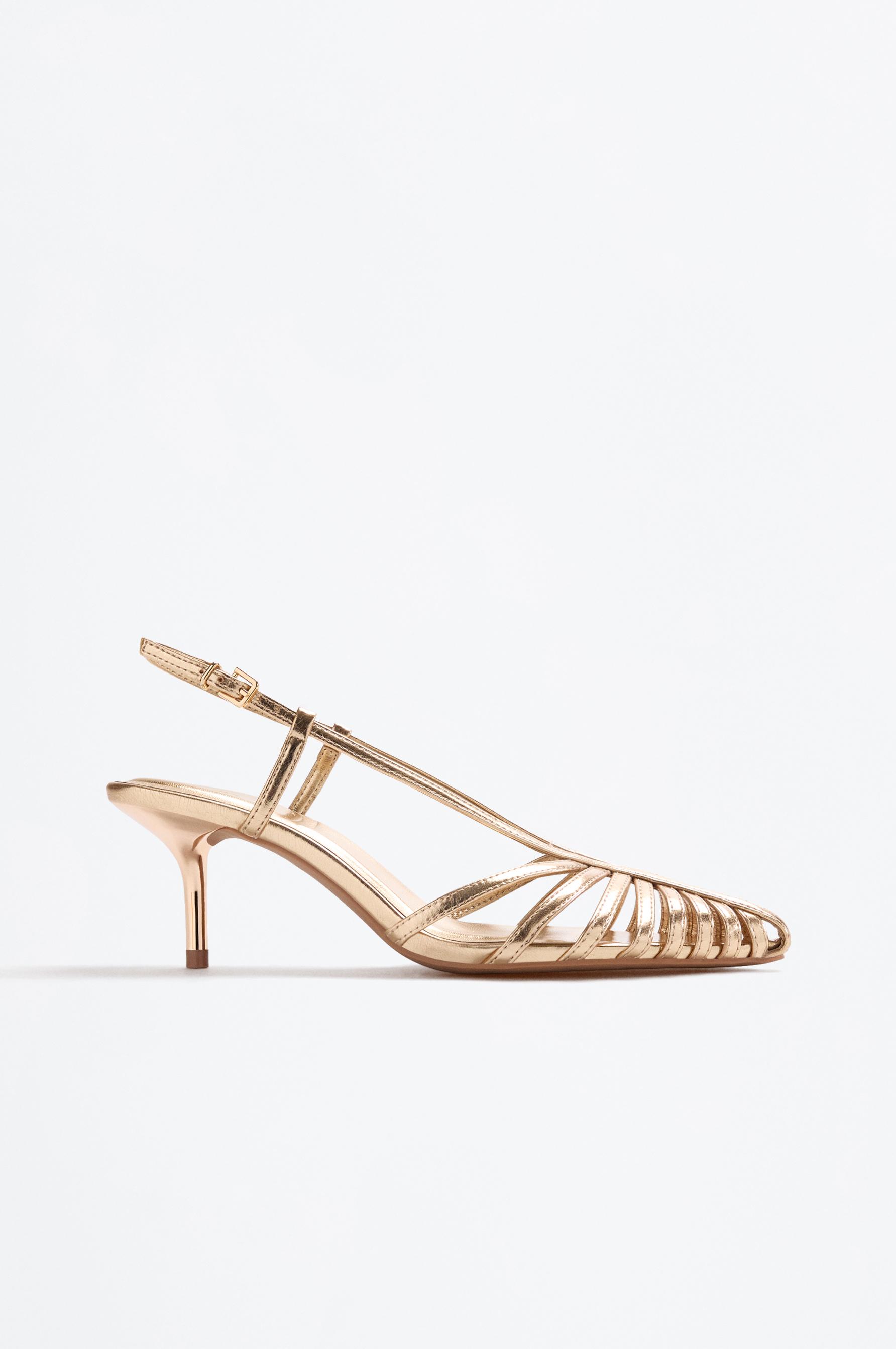 Zapato tacón destalonado