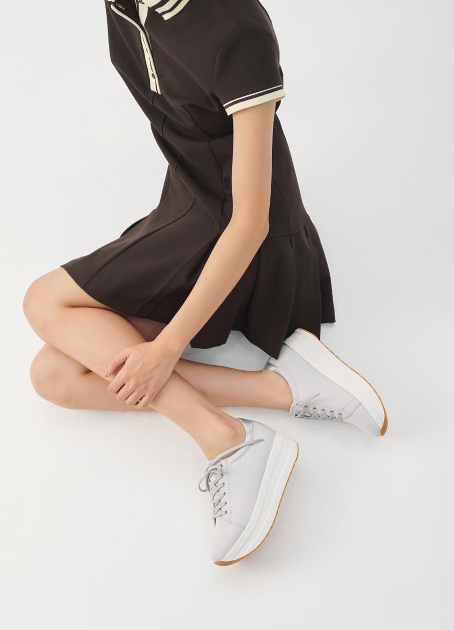 Casey Sneakers